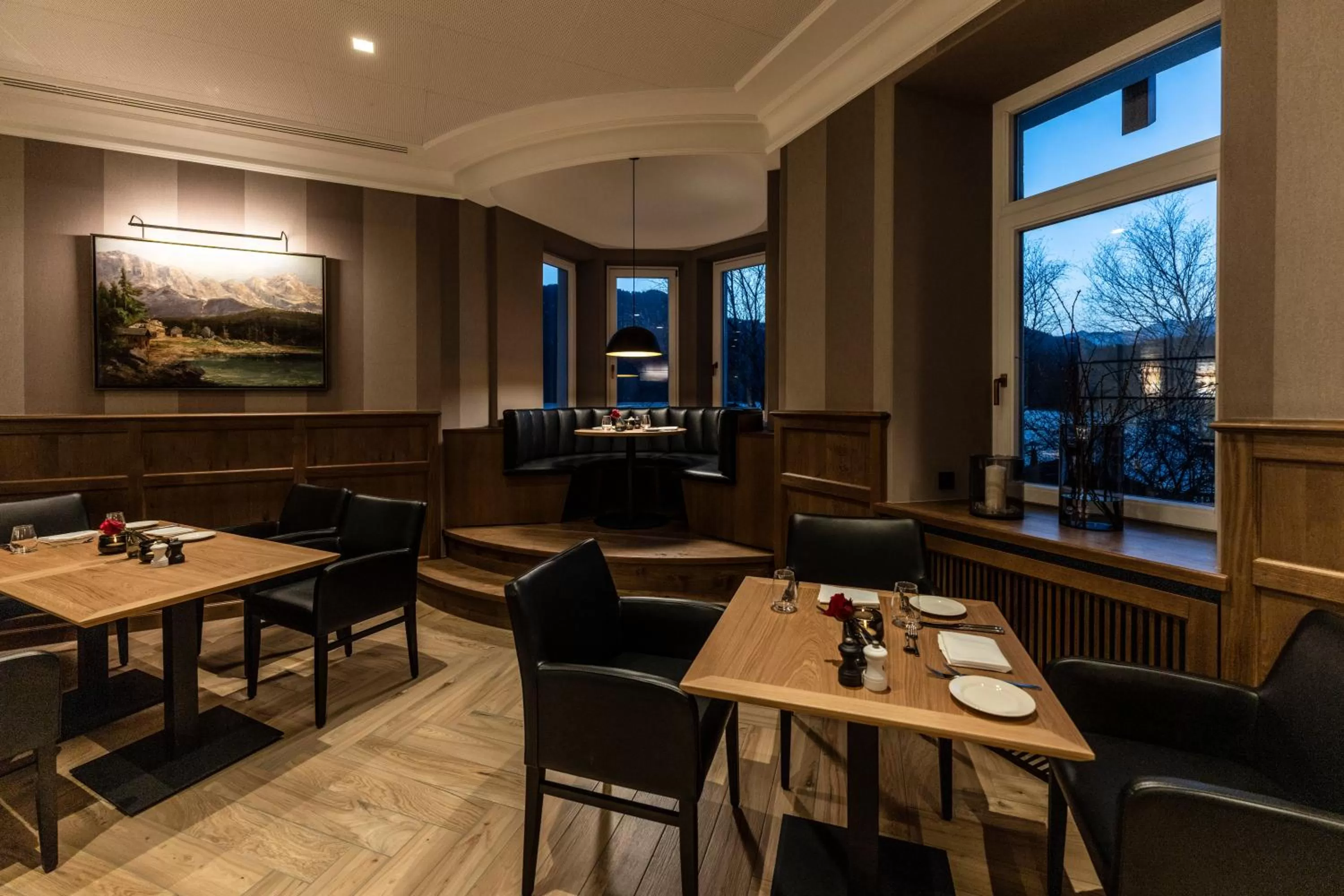 Restaurant/places to eat in Eibsee Hotel