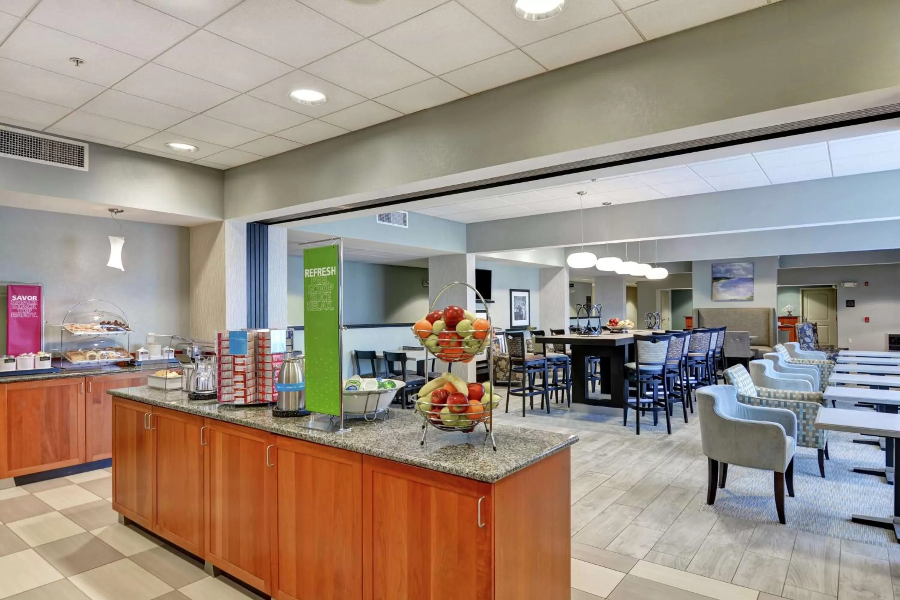 Restaurant/places to eat in Hampton Inn Lewisburg