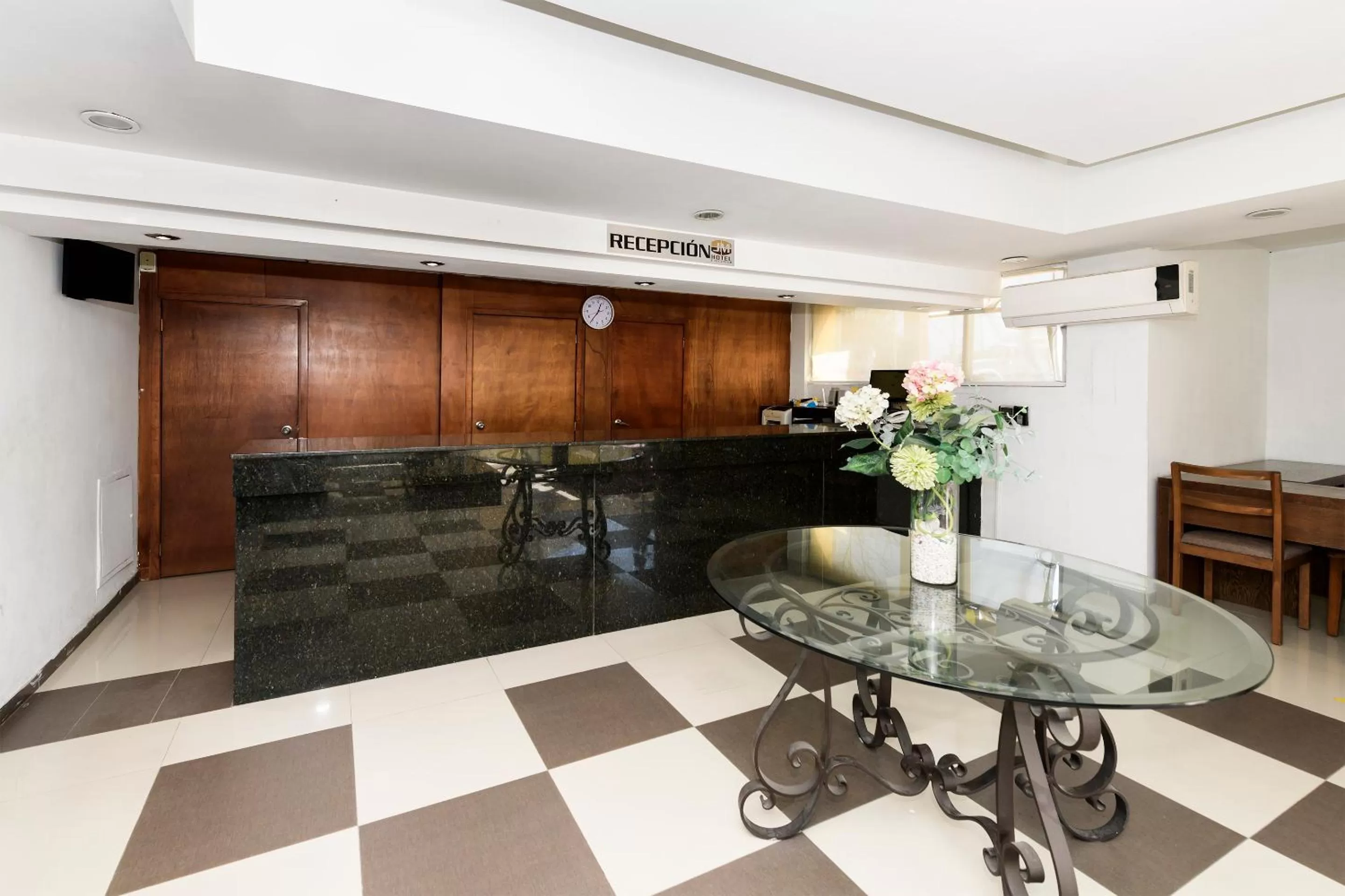 Living room in JM Ejecutivo Celaya,Centro Histórico