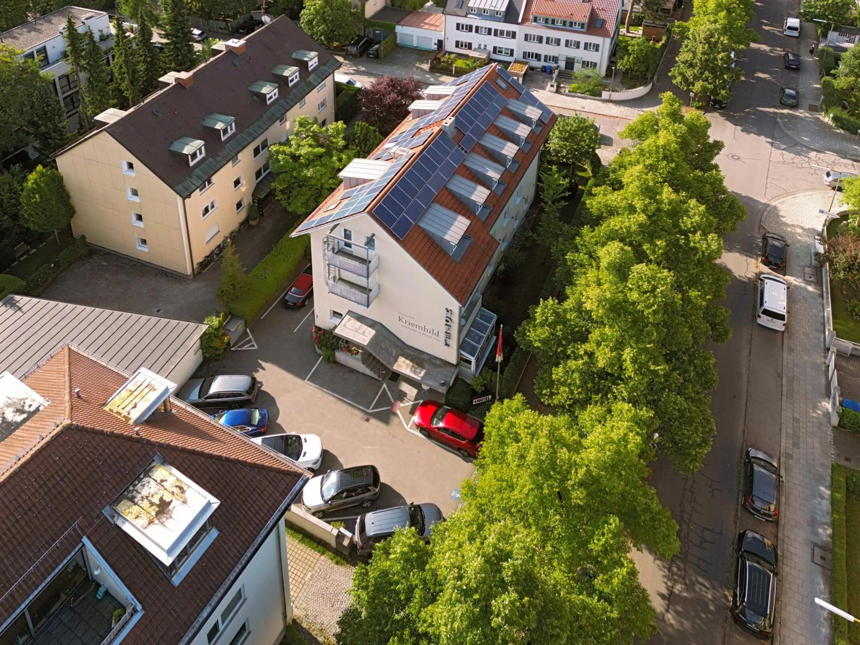 Property building in Hotel Kriemhild am Hirschgarten