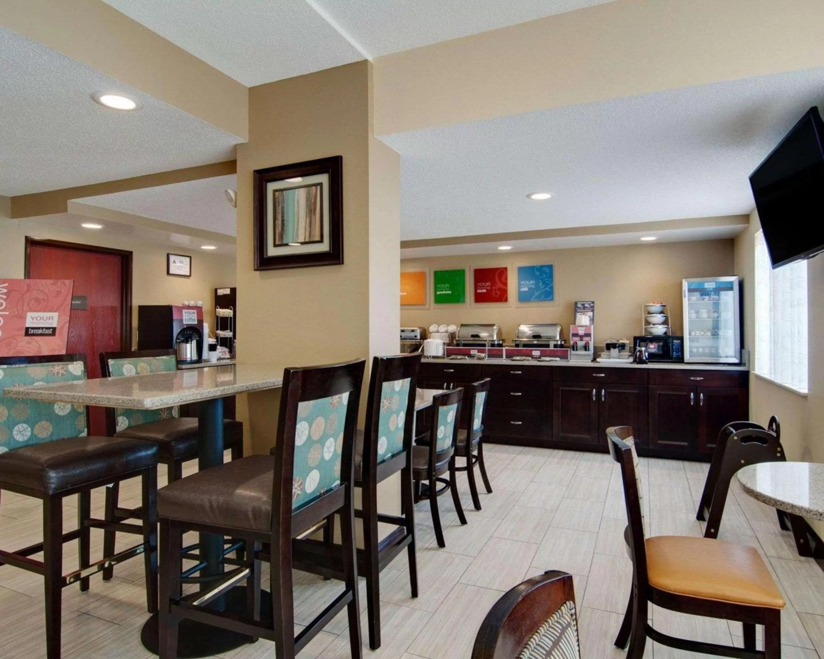 Restaurant/places to eat in Comfort Inn Mount Airy
