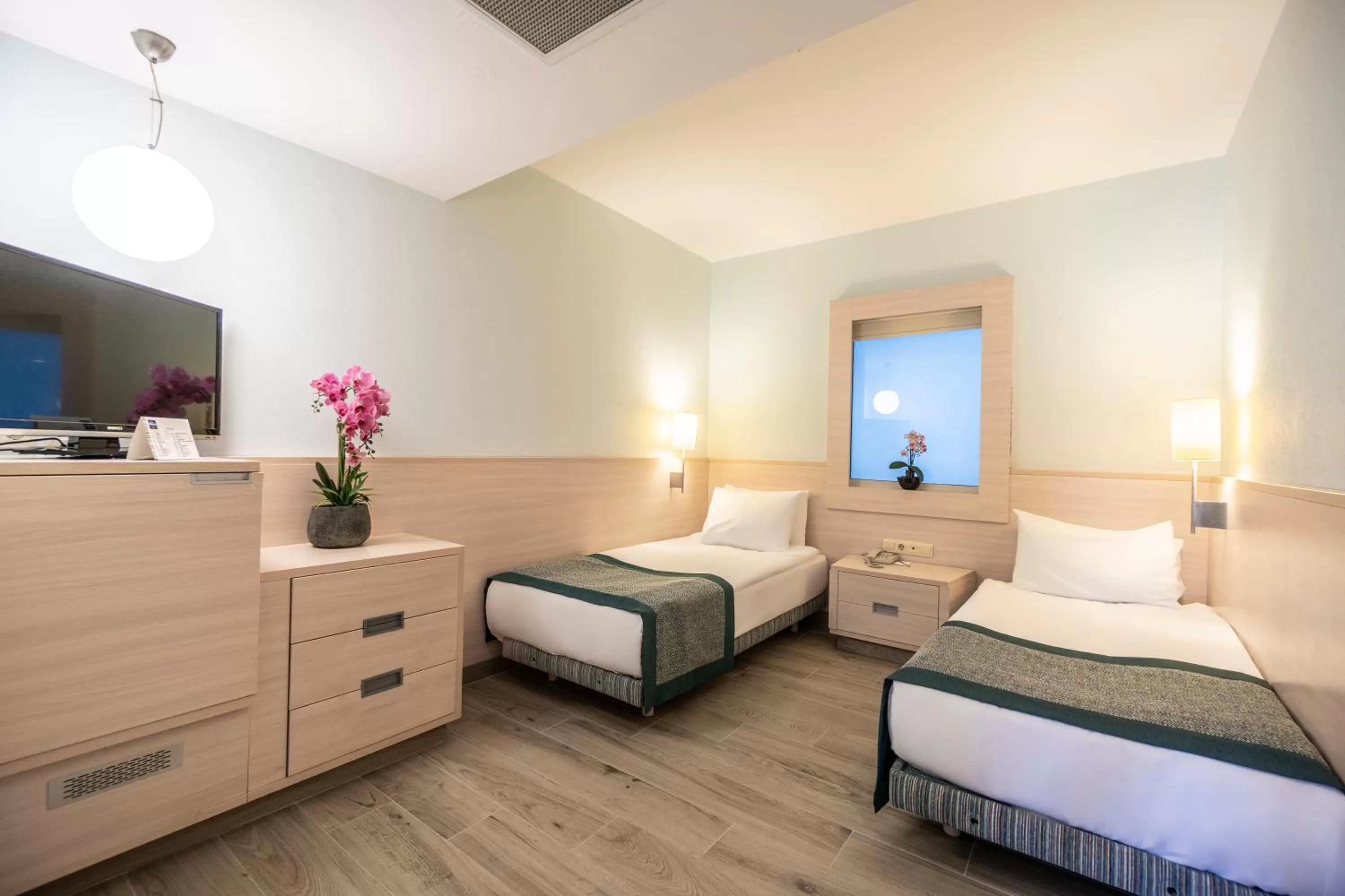 Bed in La Blanche Resort & Spa