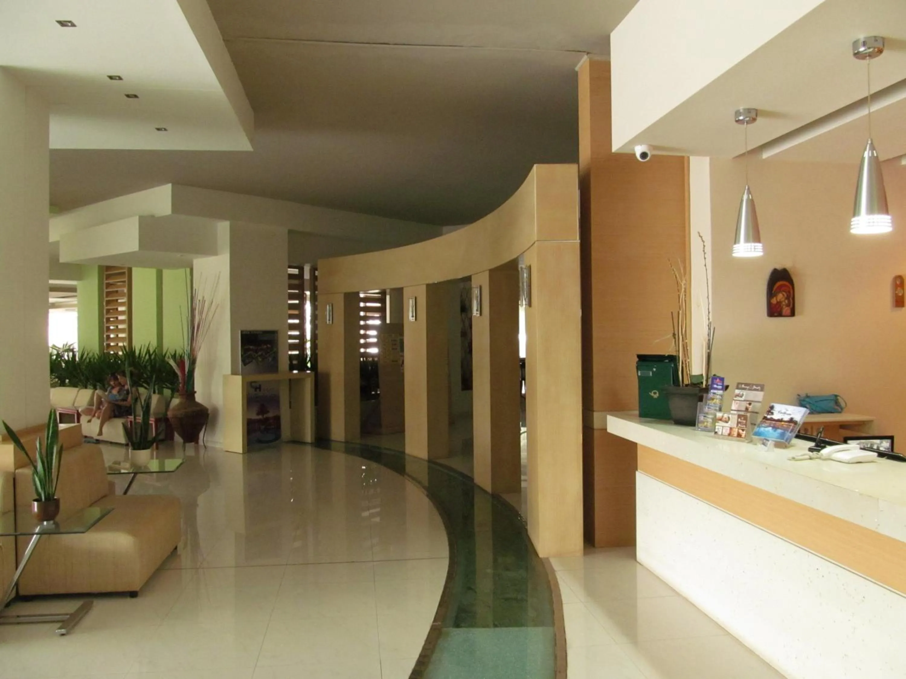 Lobby or reception in Cathrin Hotel