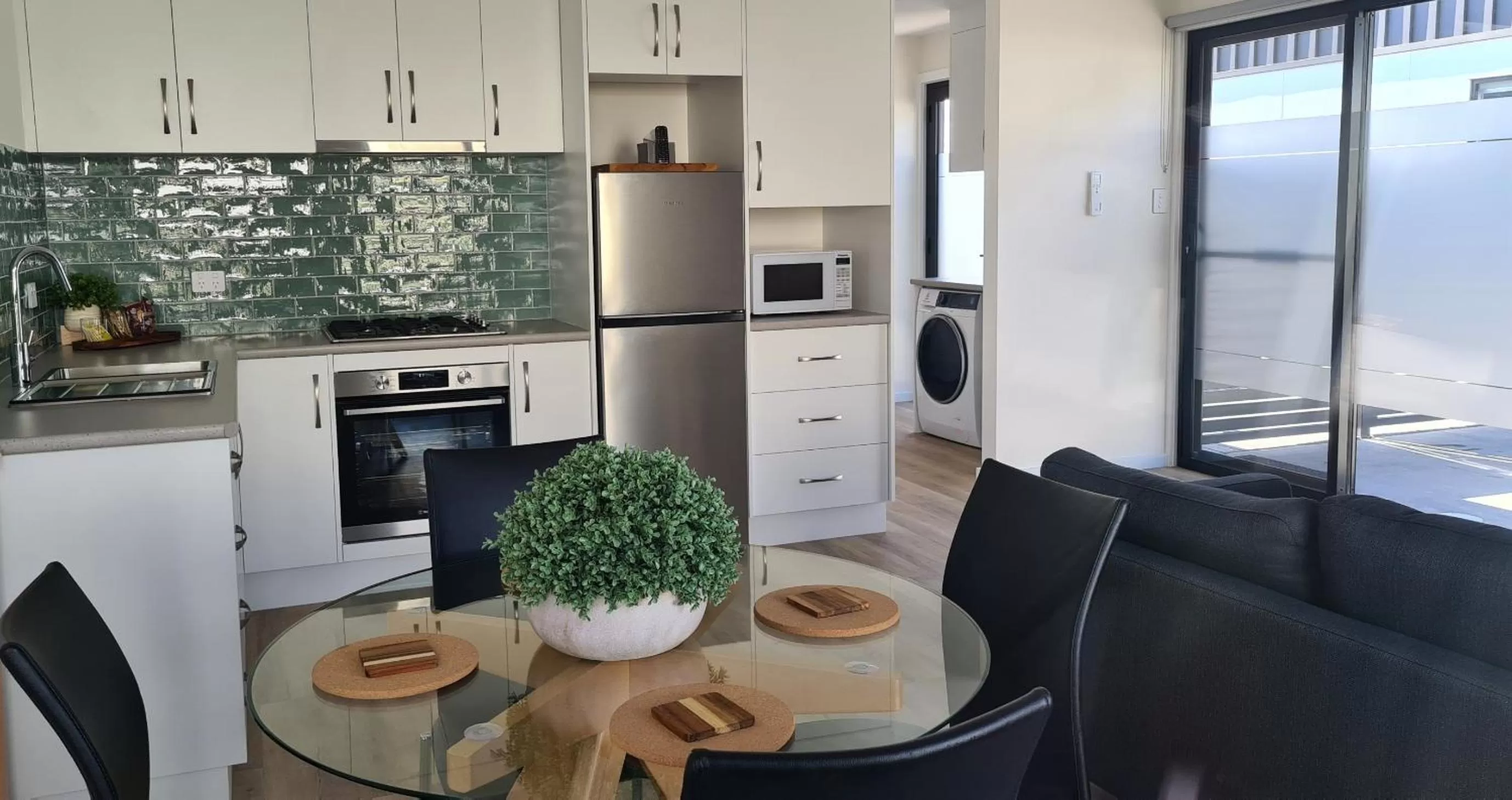 Living room in The Avenue Inn