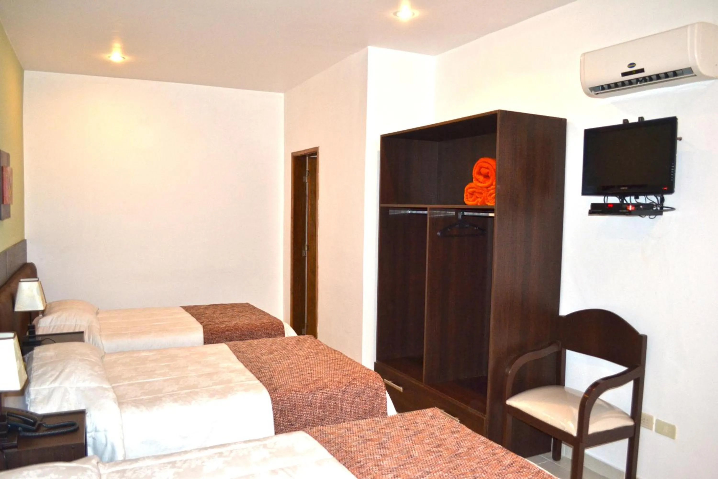 Bed in Hotel Pantanal Inn