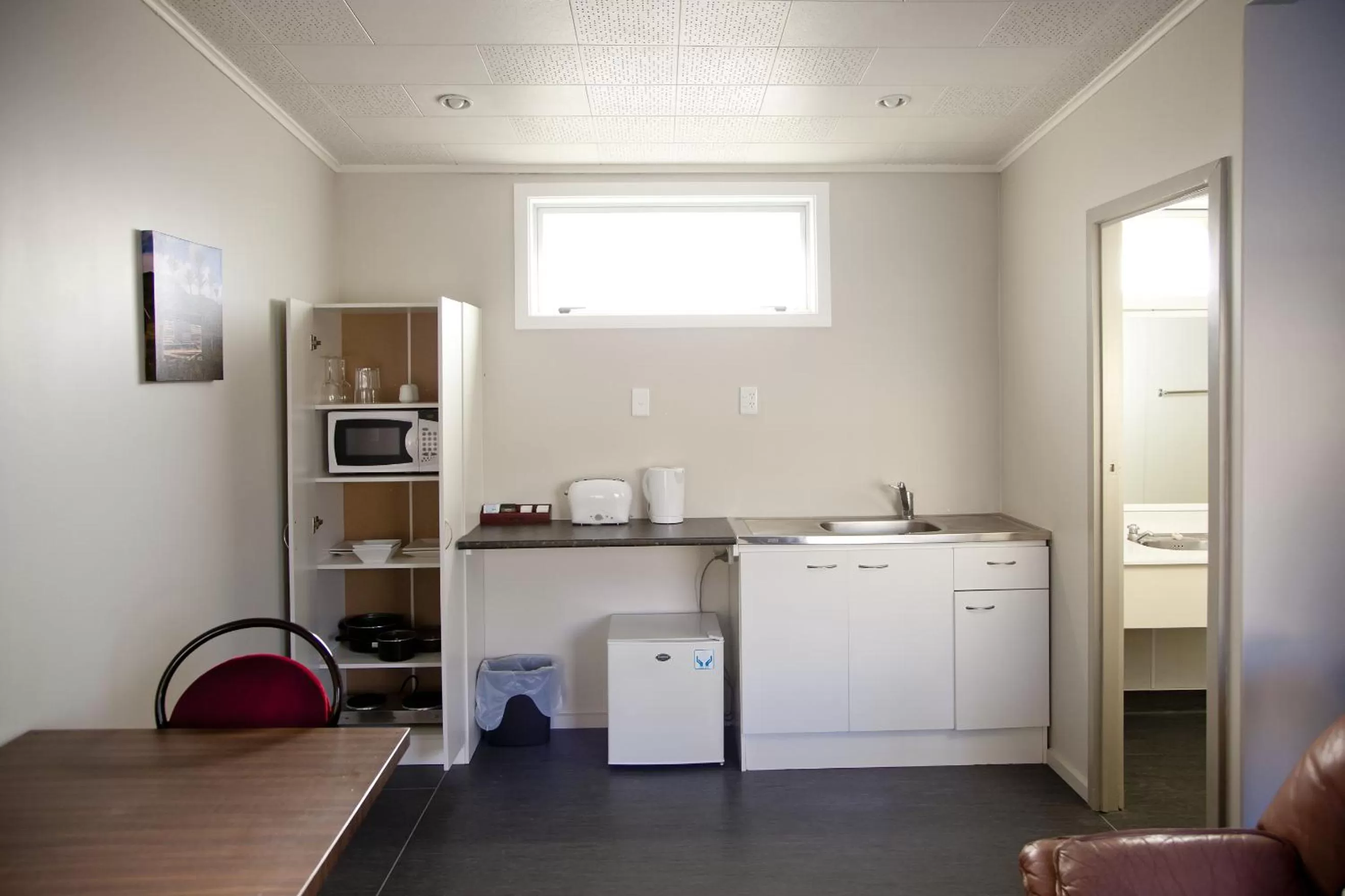 Kitchen or kitchenette in Apple Motor Inn