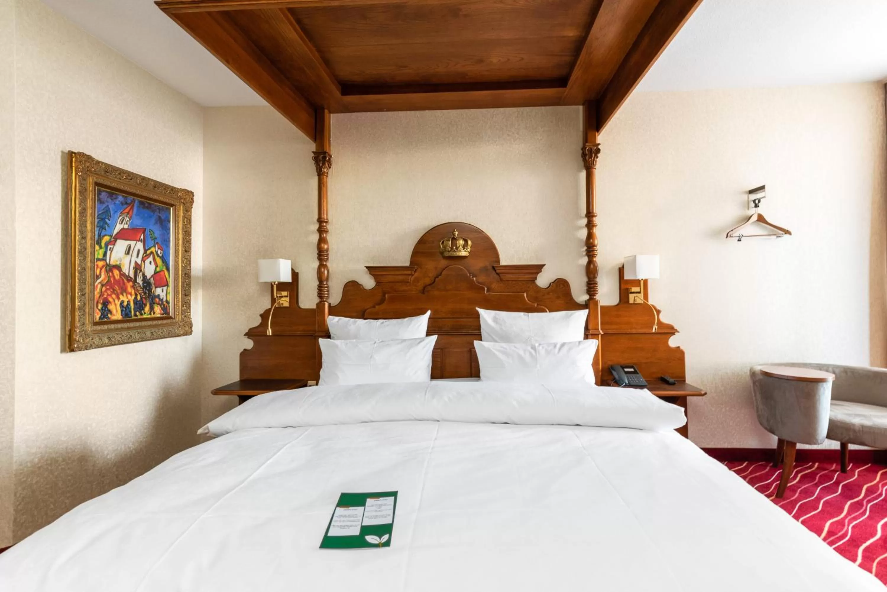 Bed in KING's Hotel First