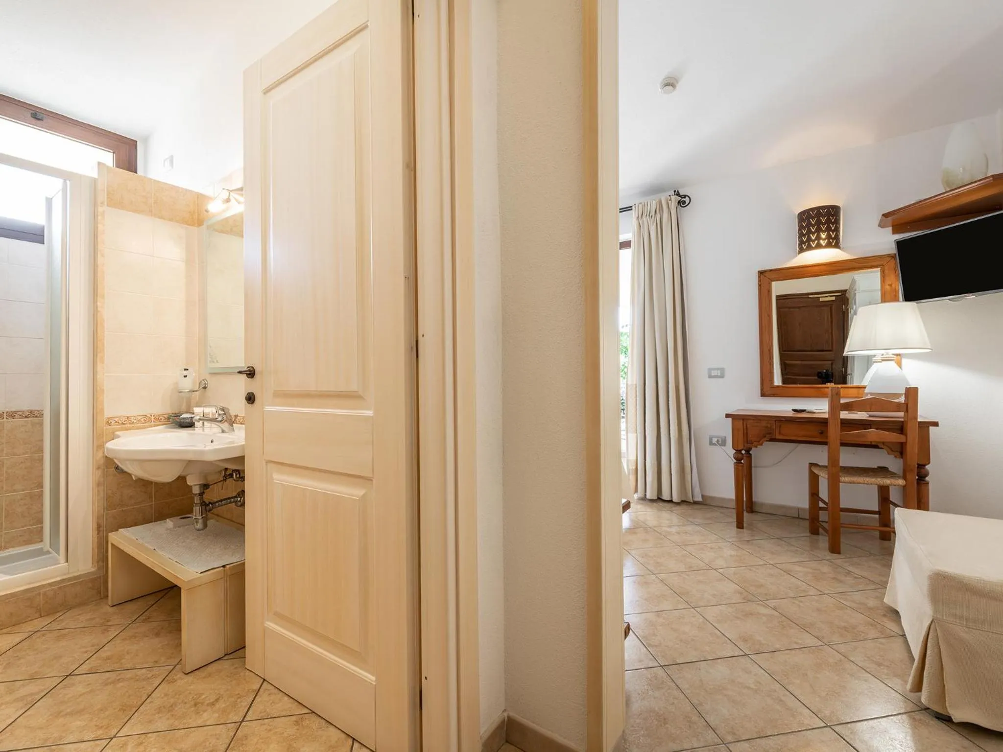 Bathroom in Hotel RaffaEl