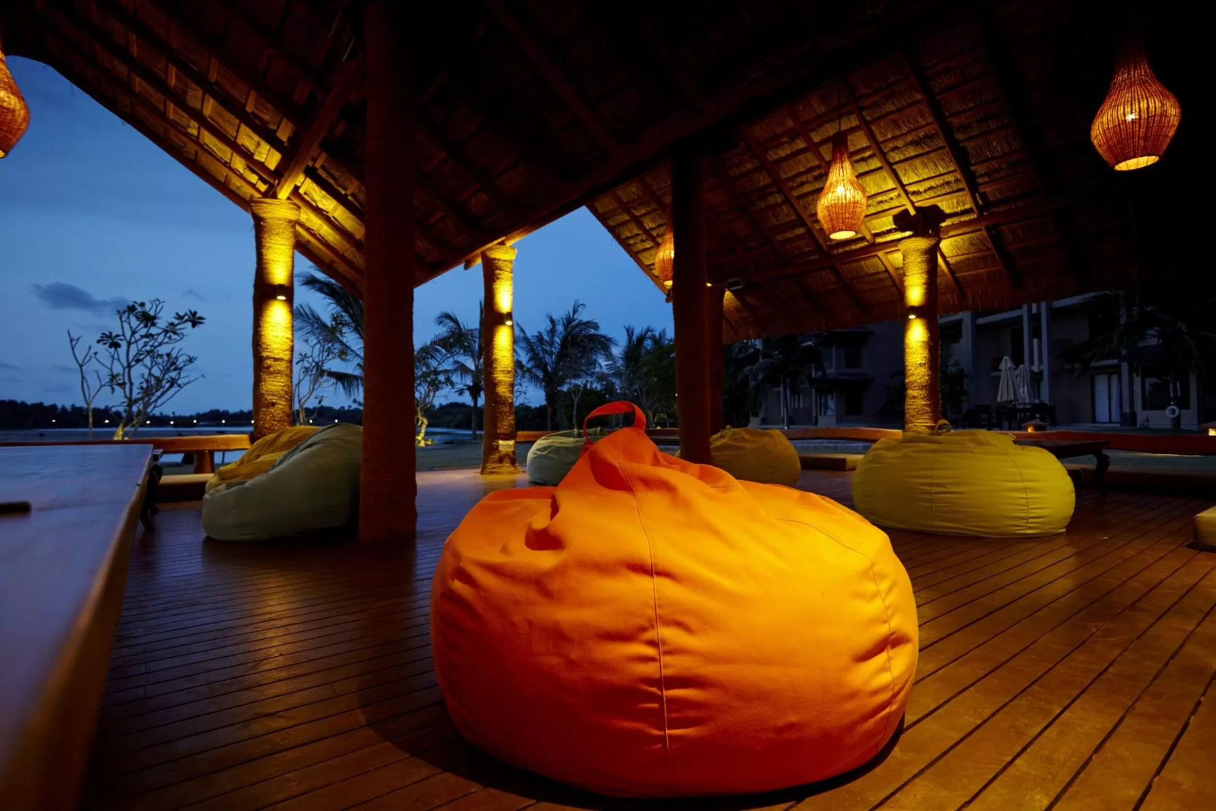 BBQ facilities in Amaranthe Bay Resort & Spa