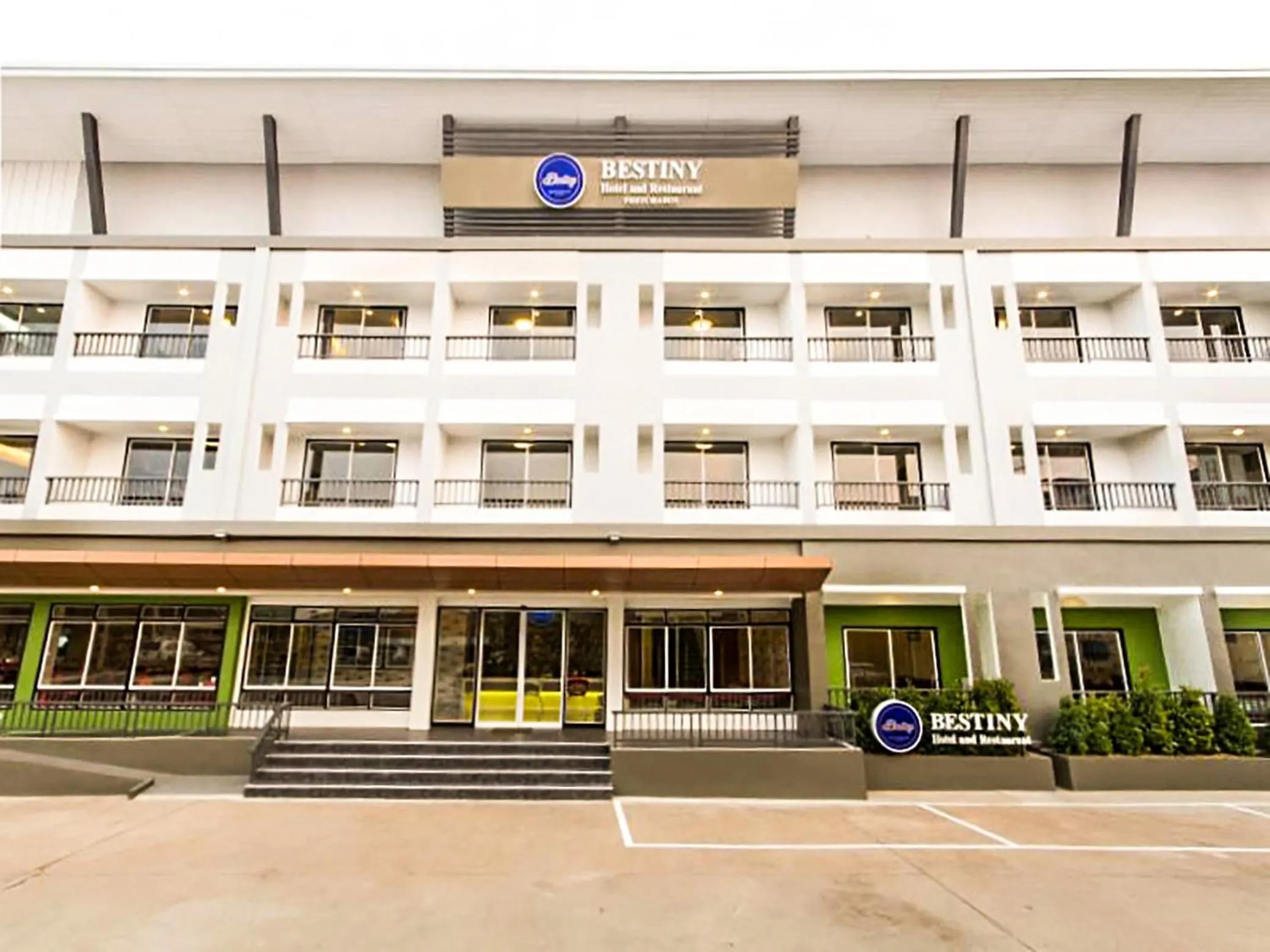 Property building in Bestiny Hotel & Restaurant Phetchabun
