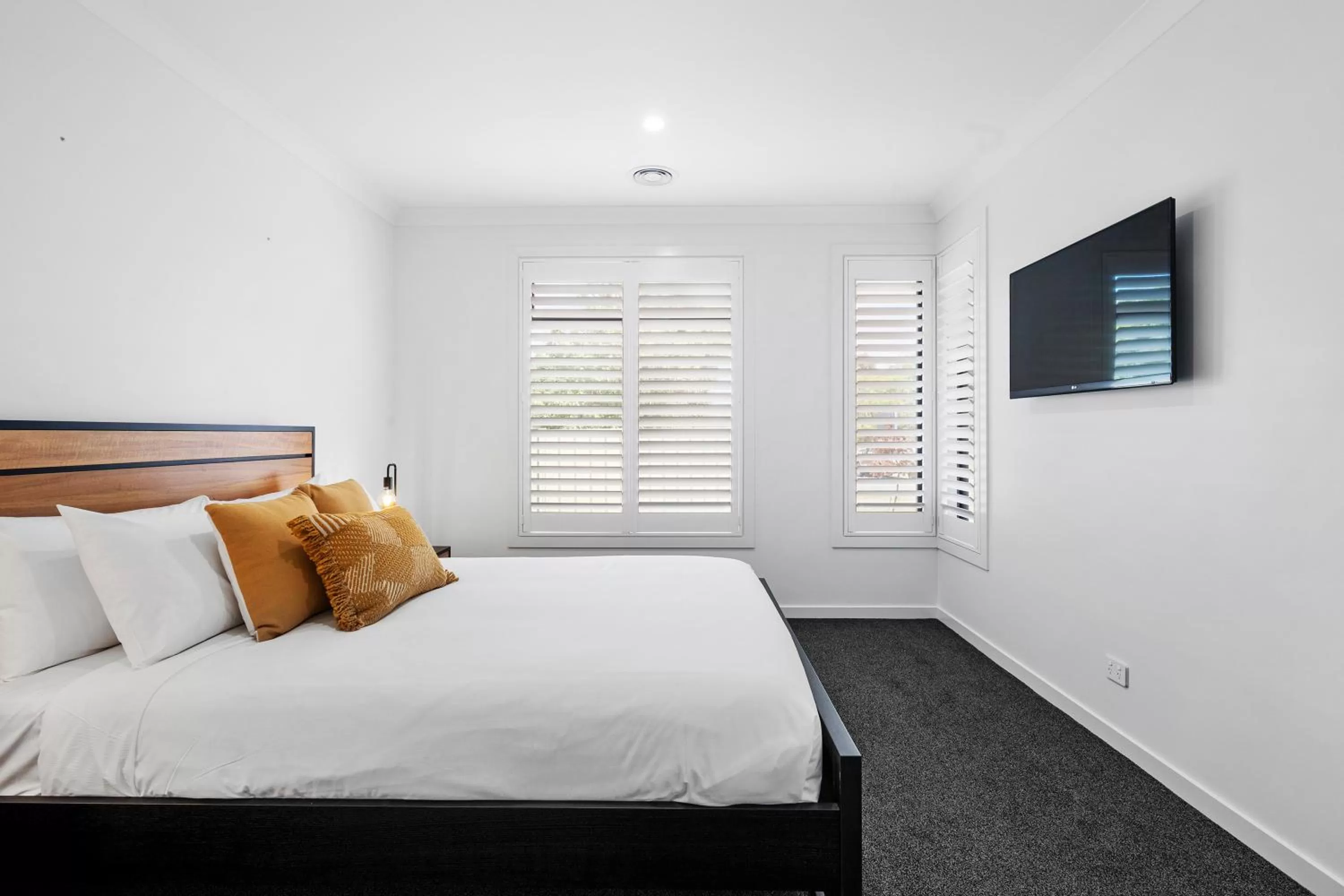 Bed in Julie-Anna, Bendigo