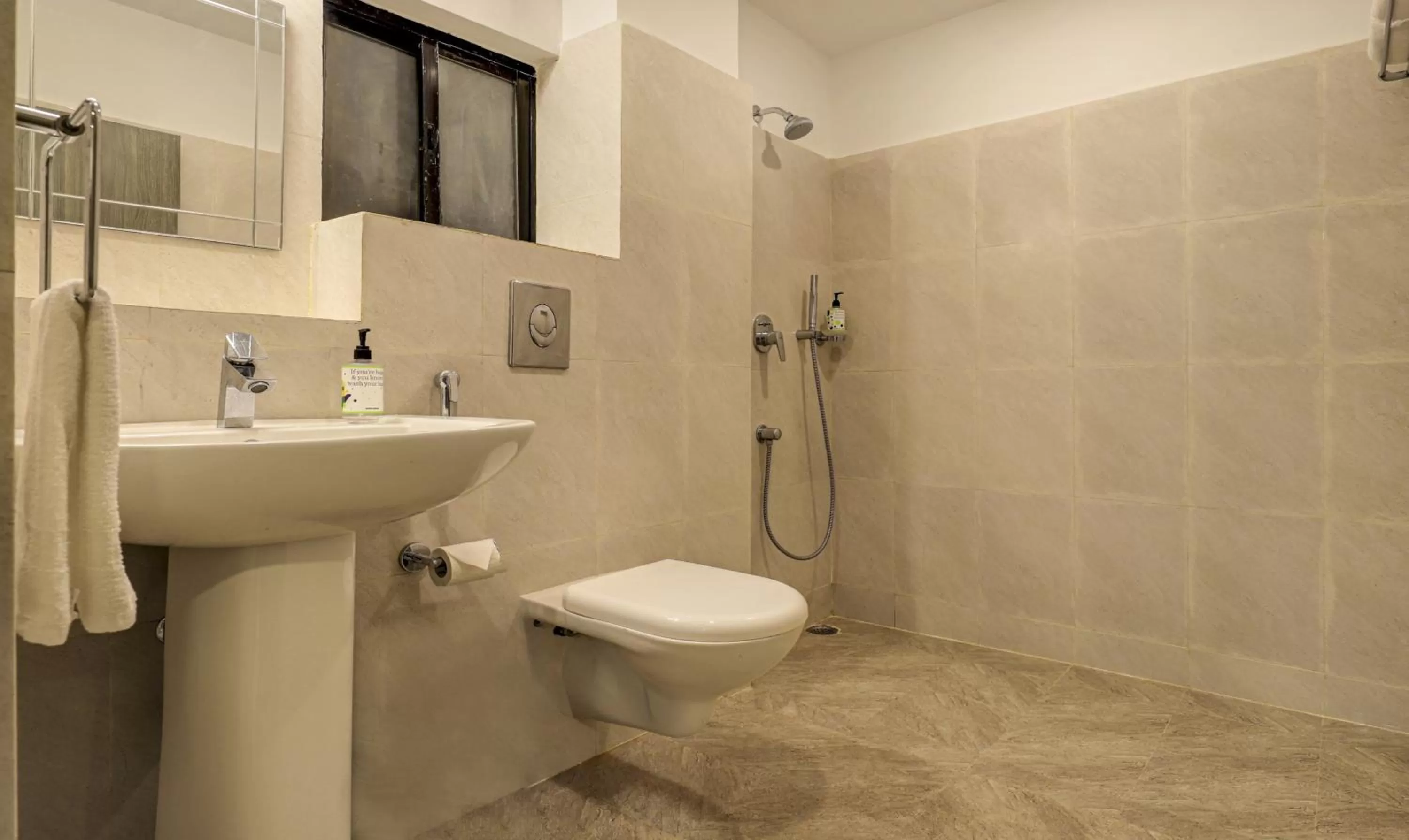 Bedroom in Treebo Arna Residency