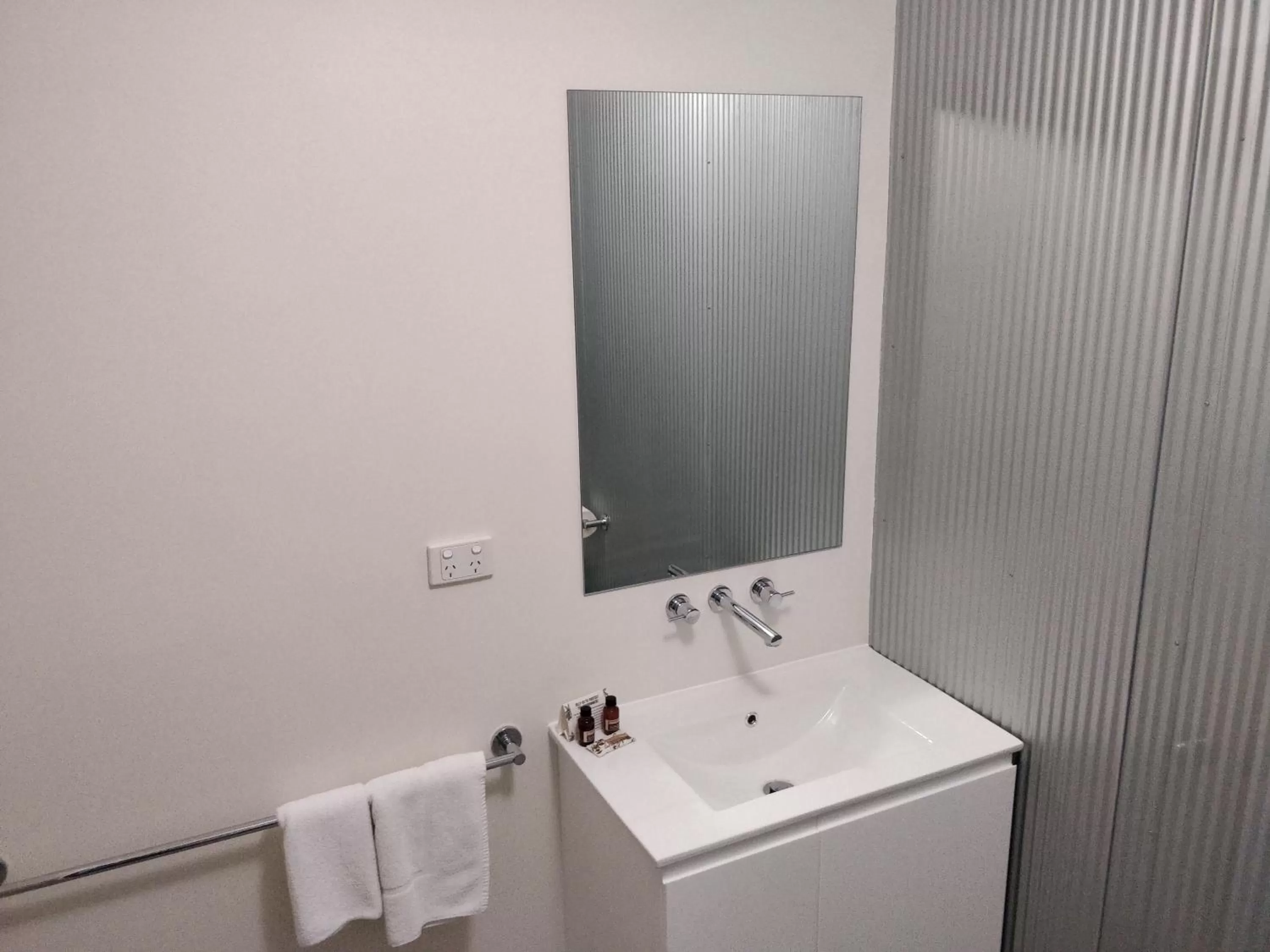 Bathroom in Tranquil Park