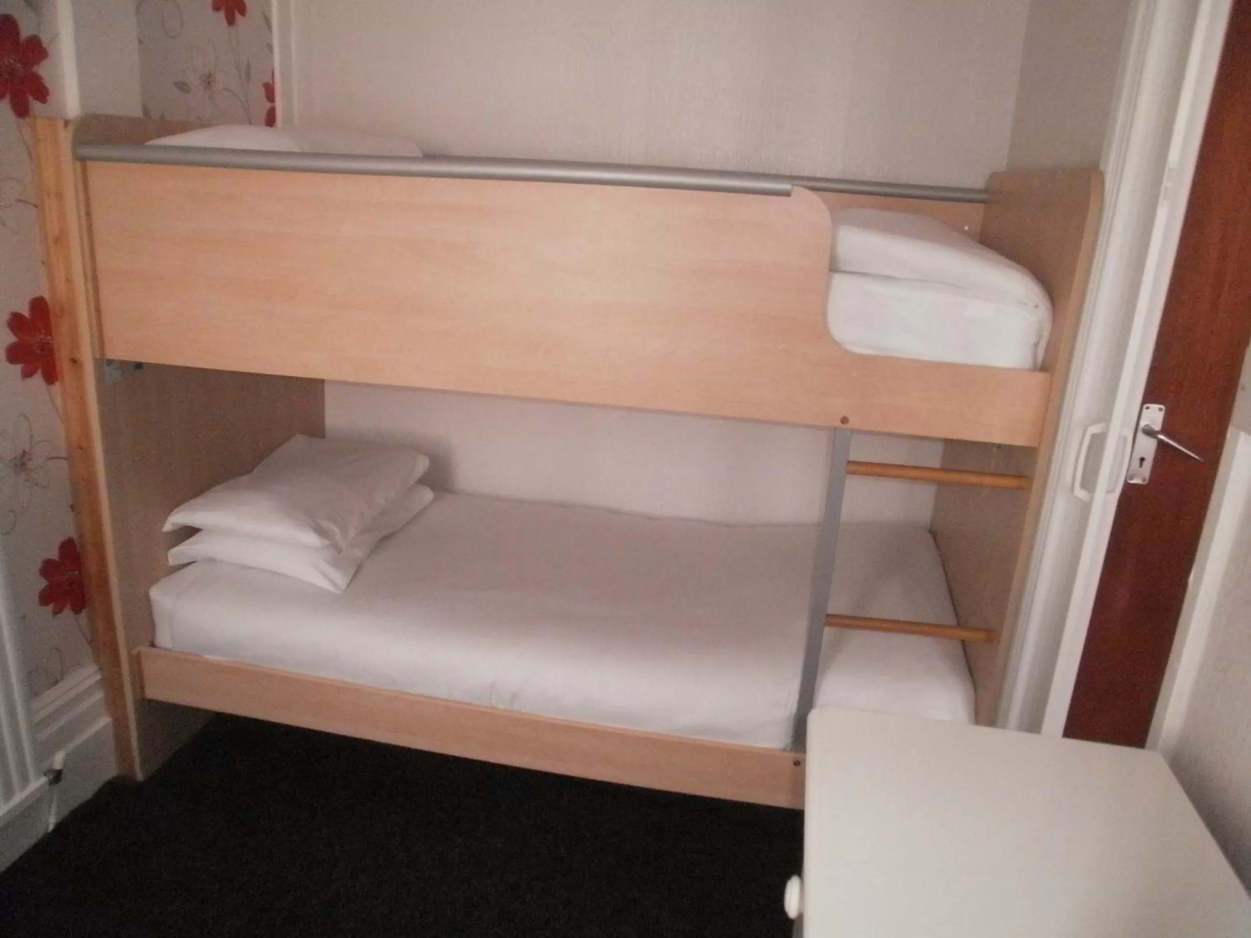 bunk bed, Bed in The Withnell Hotel