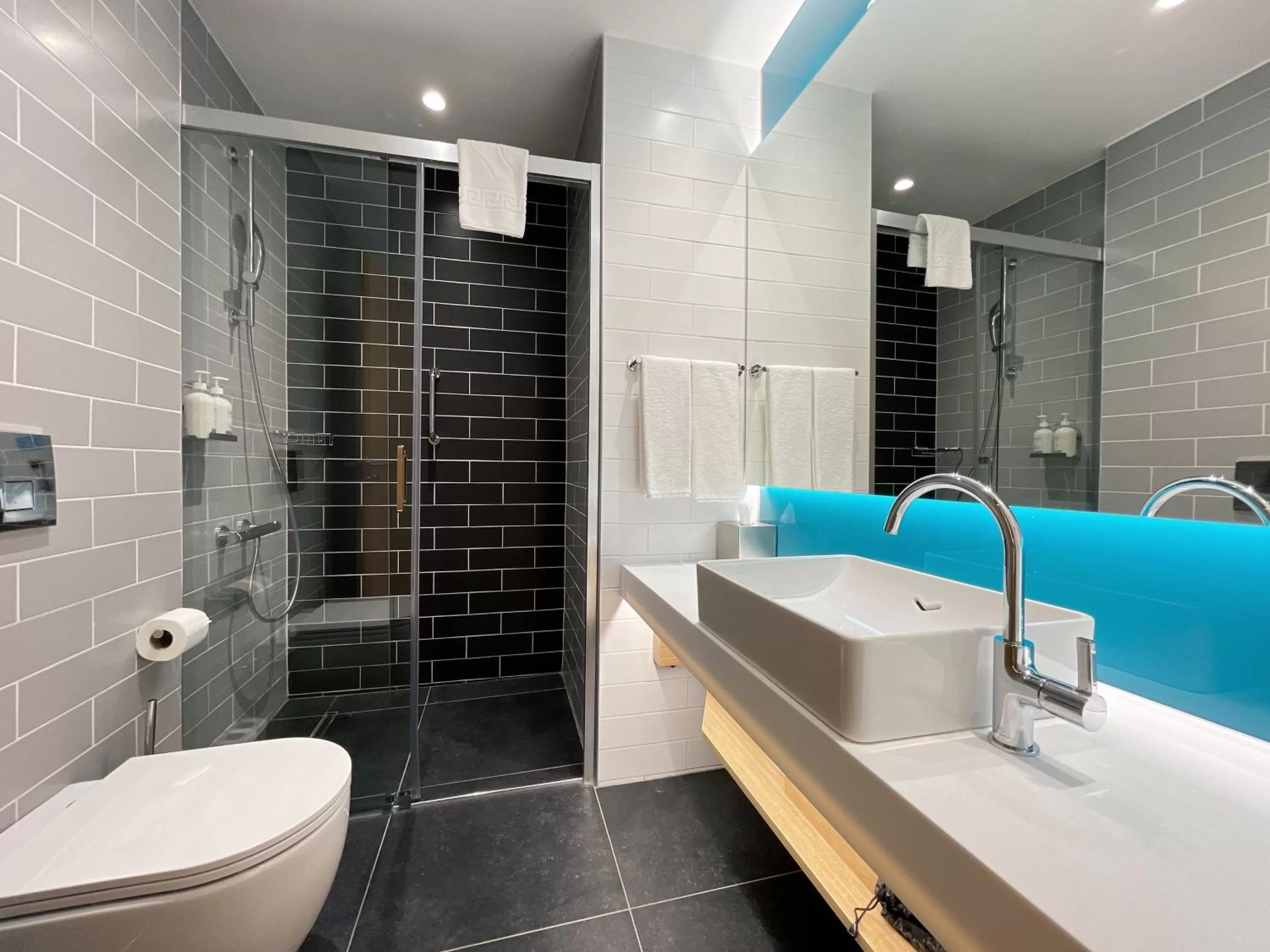 Bathroom in Holiday Inn Express - Ankara - Airport by IHG