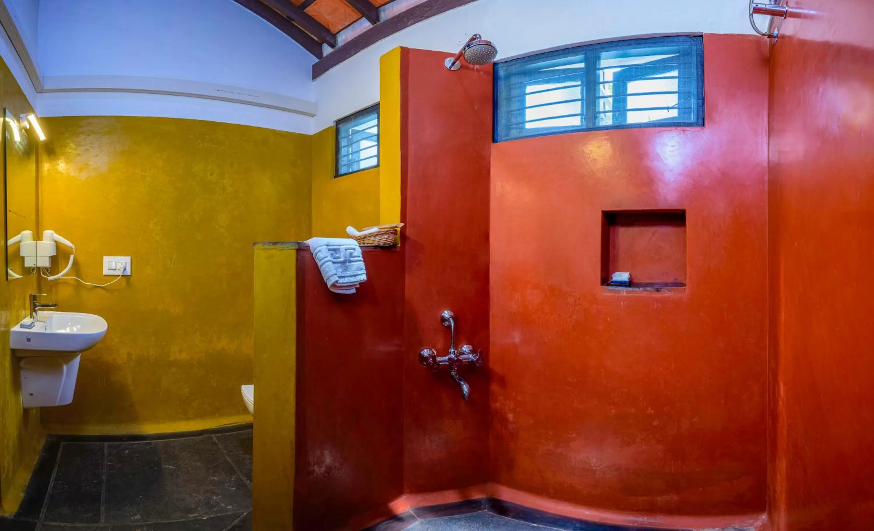 Shower in Neemrana's Coconut Alley