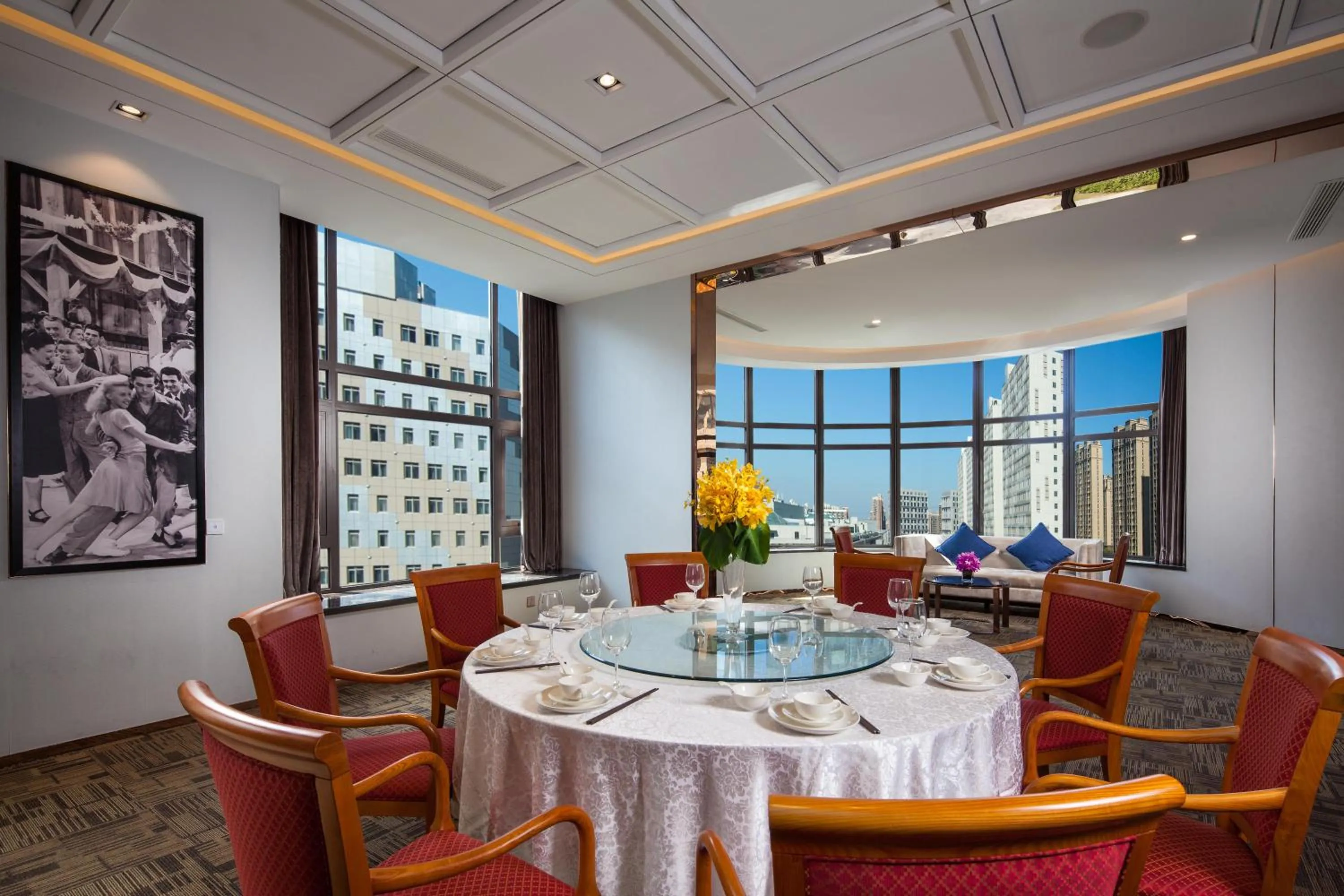 Restaurant/Places to Eat in Ramada Shanghai Songjiang