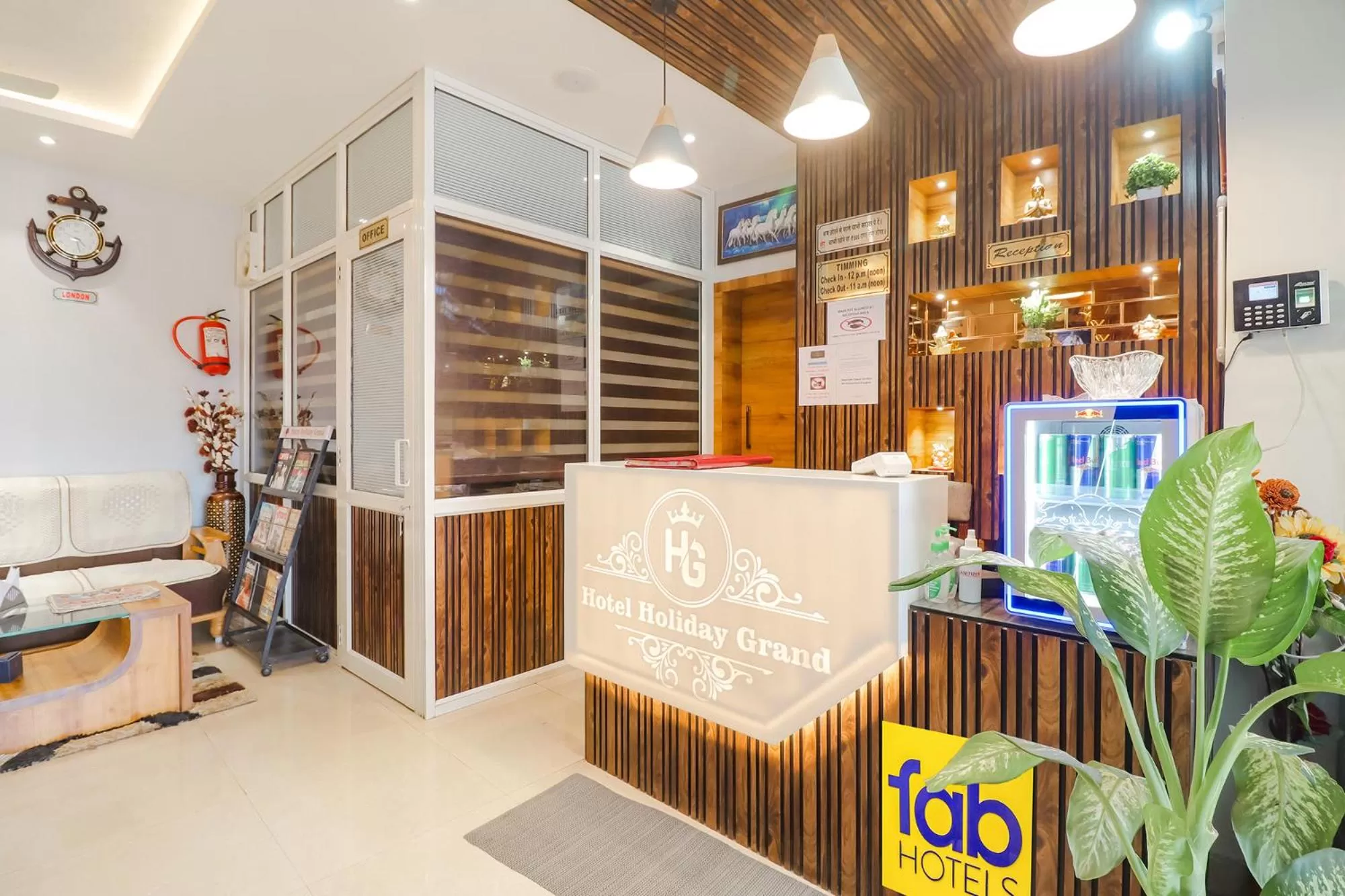 Lobby or reception in FabHotel Holiday Grand