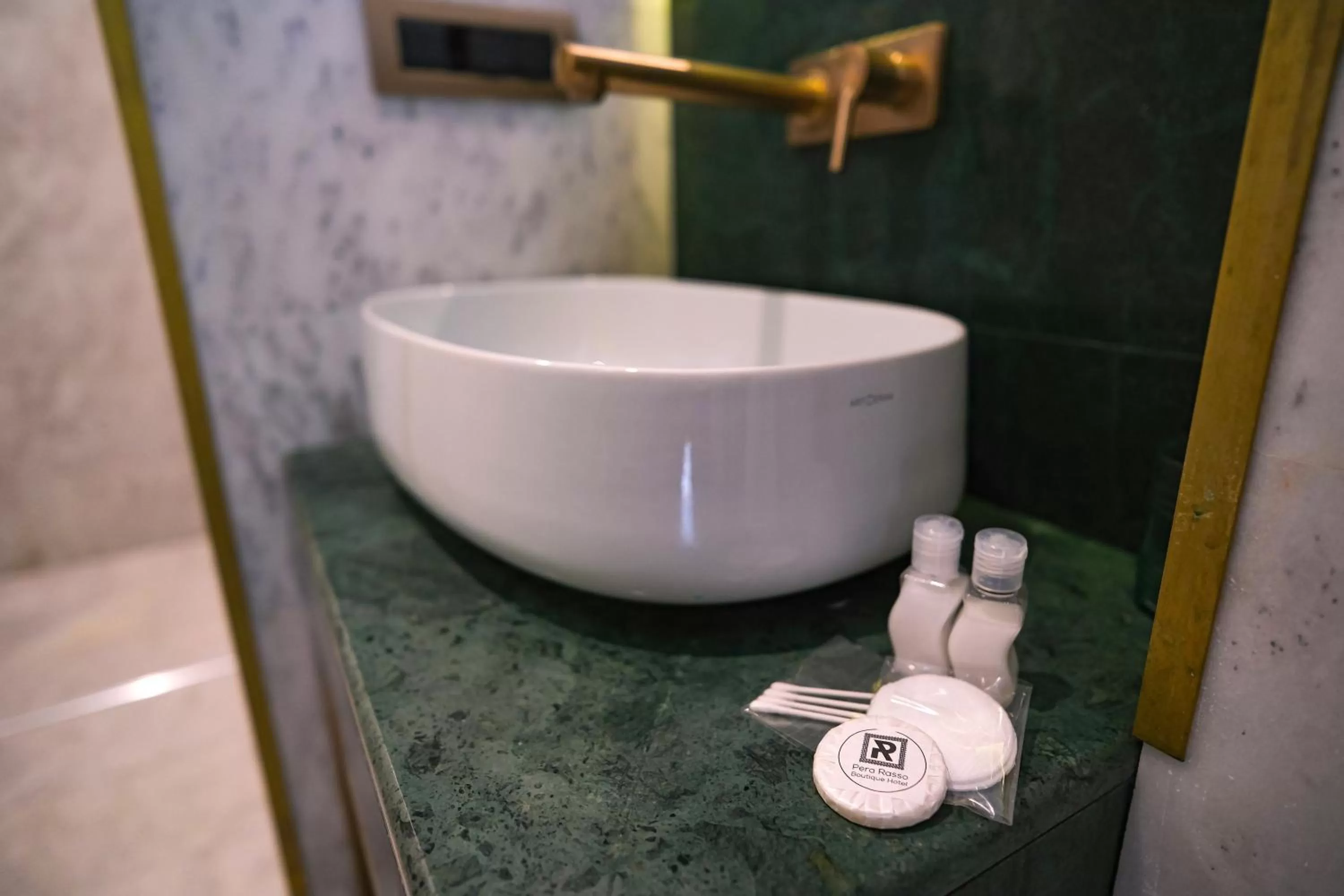 Bathroom in Pera Rasso Hotel