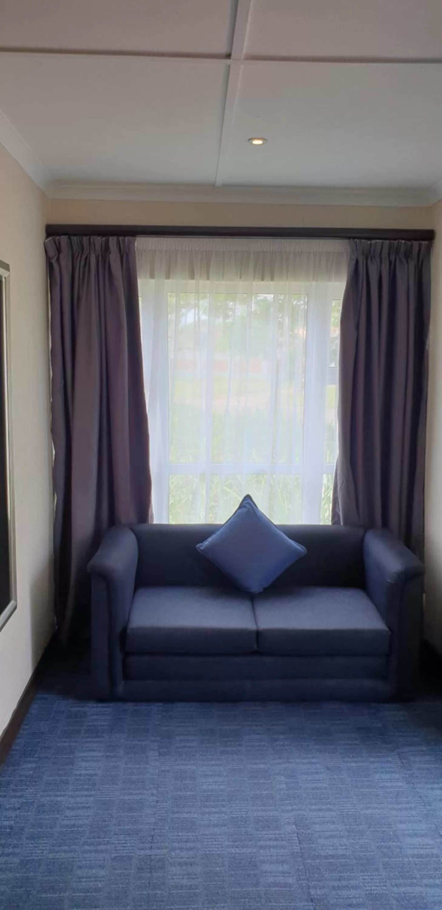 Seating area in Premier Splendid Inn Bayshore