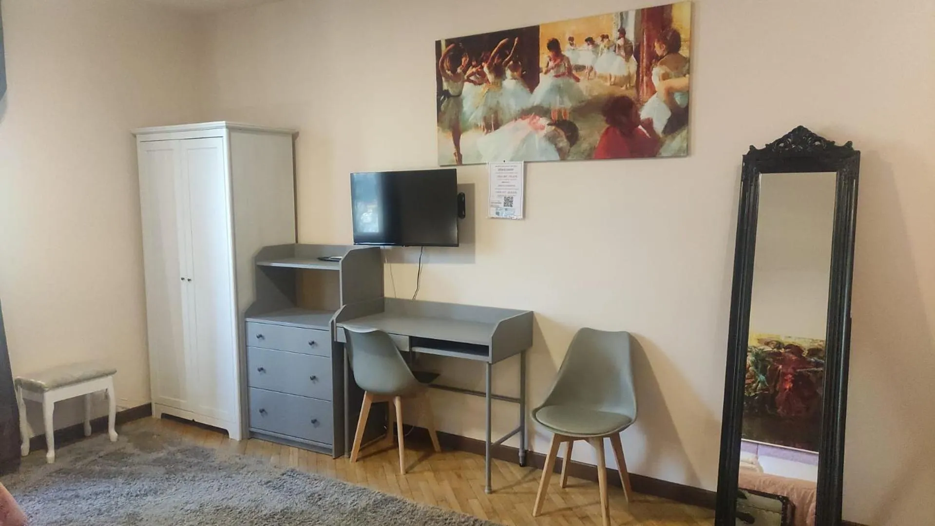 TV and multimedia in Megaride Guest House