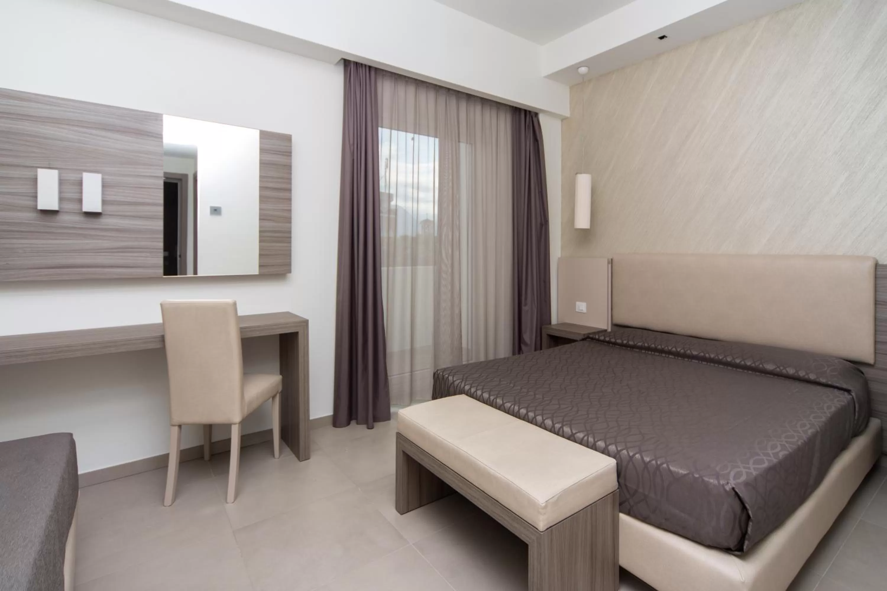 TV and multimedia in Hotel Santa Caterina Village Club