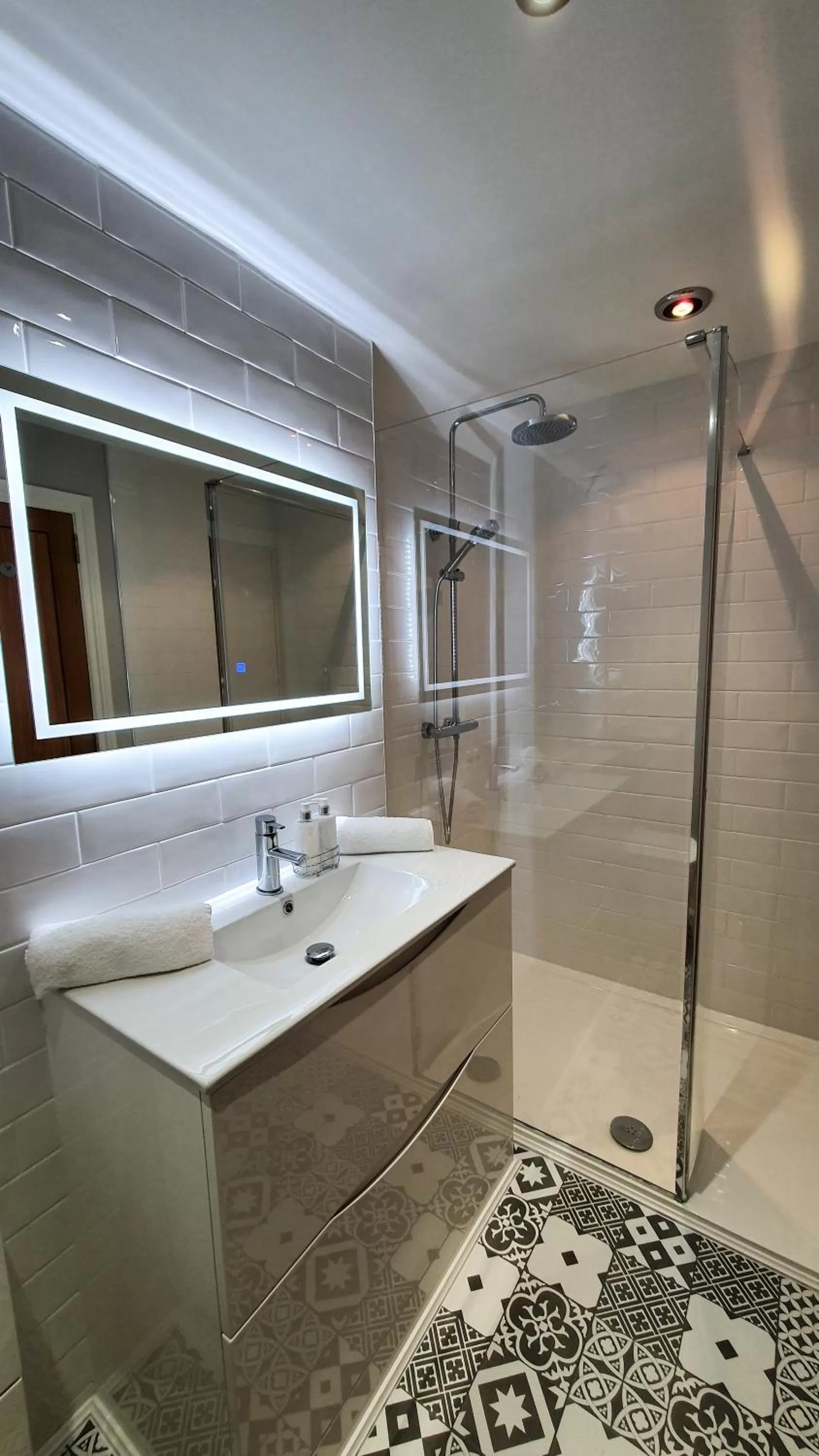 Bathroom in The Adam and Eve