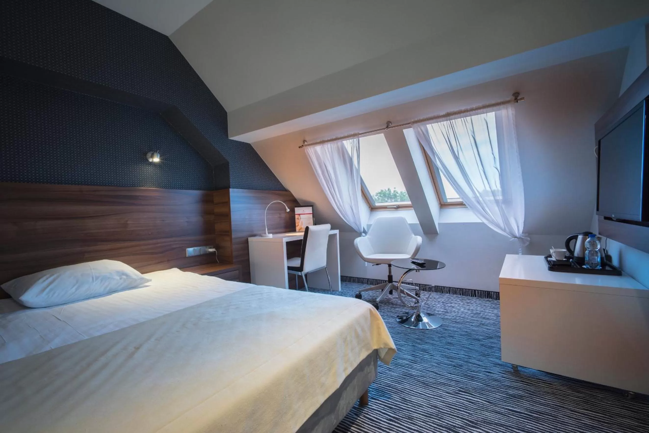 Bed in Hotel Gorczowski Katowice Chorzów