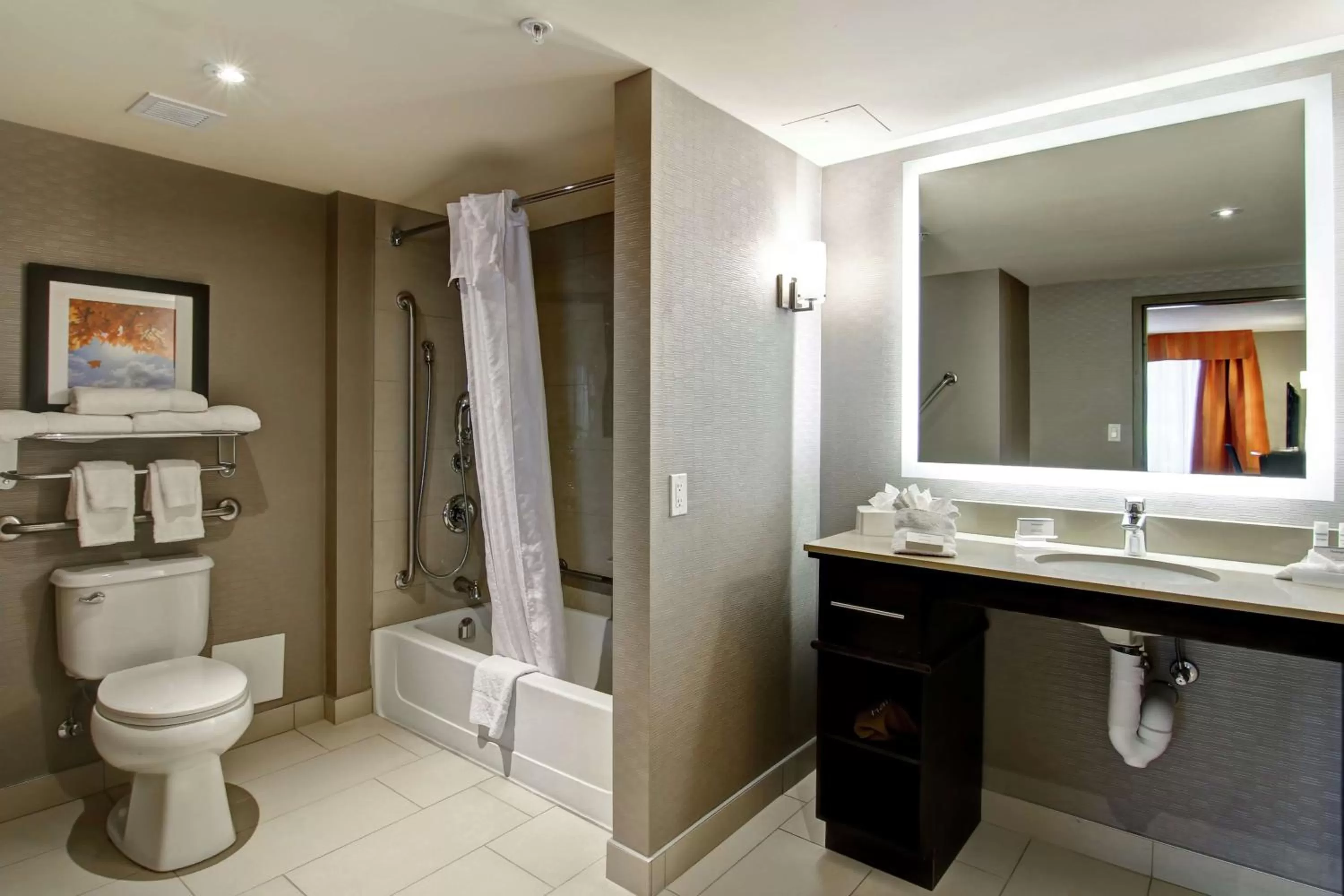 Bathroom in Homewood Suites by Hilton Toronto-Ajax