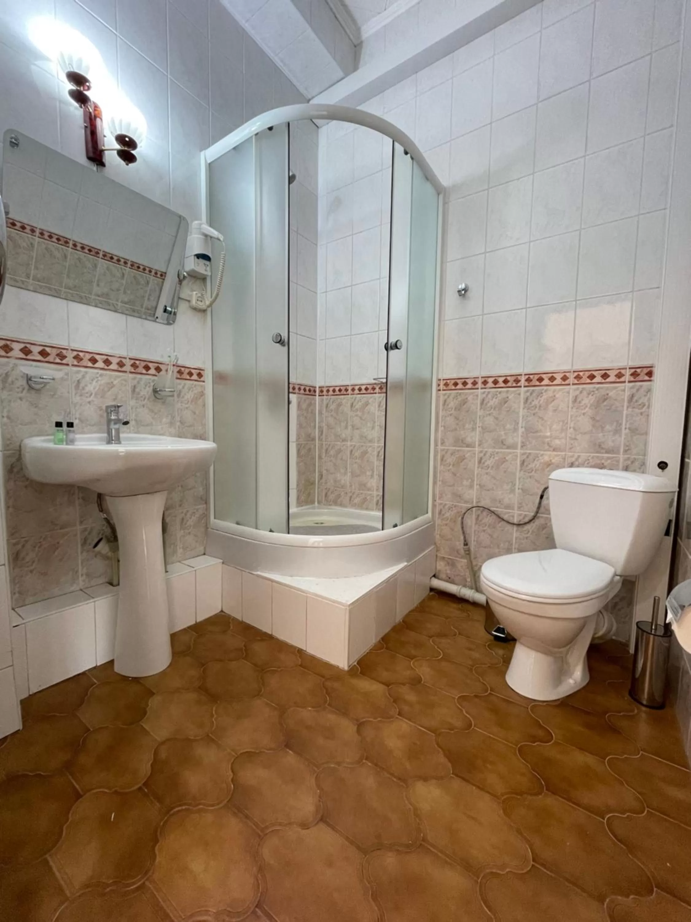 Shower, Bathroom in Belon Land