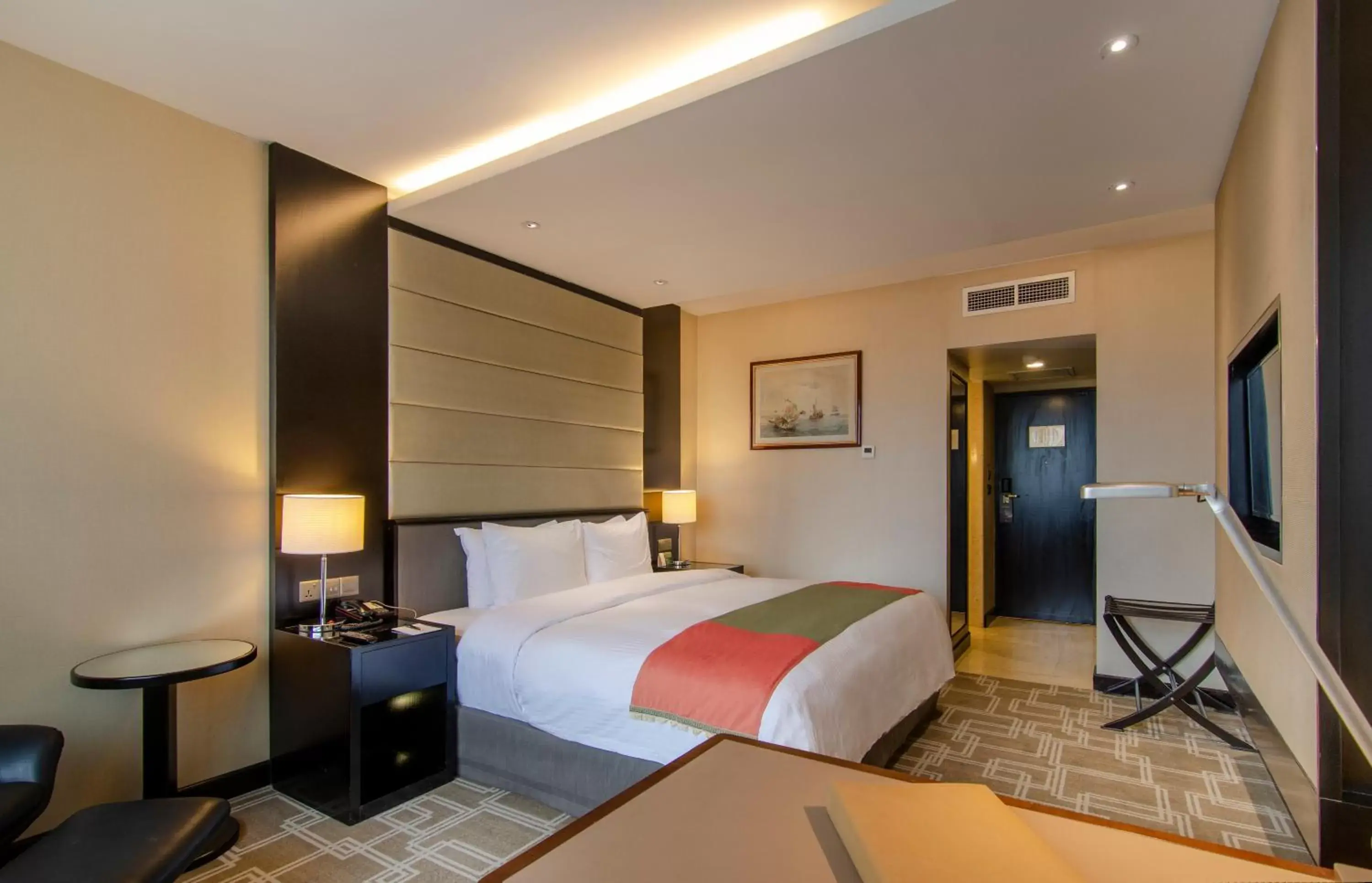 Pacific Club Room in Pan Pacific Sonargaon Dhaka Pacific Club Room in Pan Pacific Sonargaon Dhaka