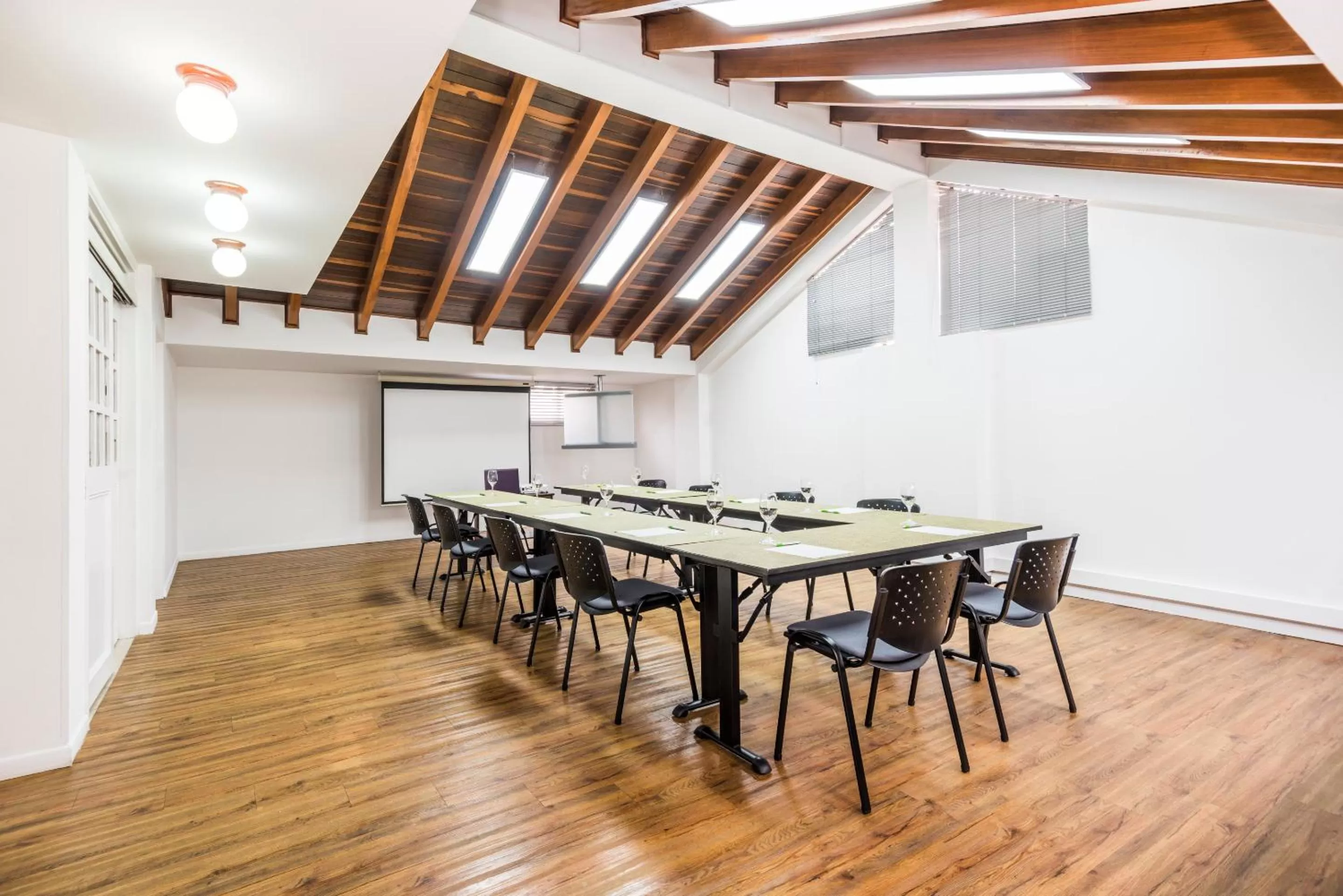 Business facilities in Hotel Vilar América