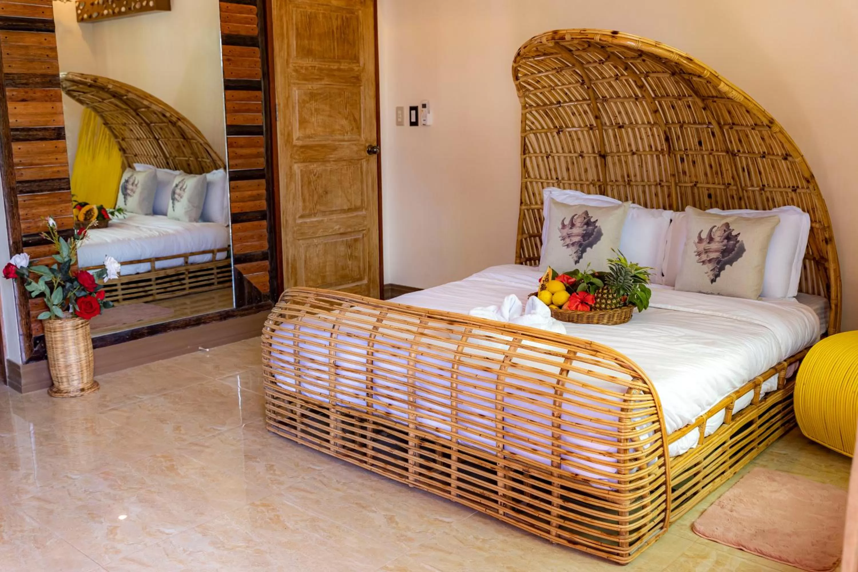 Bedroom, Bed in Peak View Resort