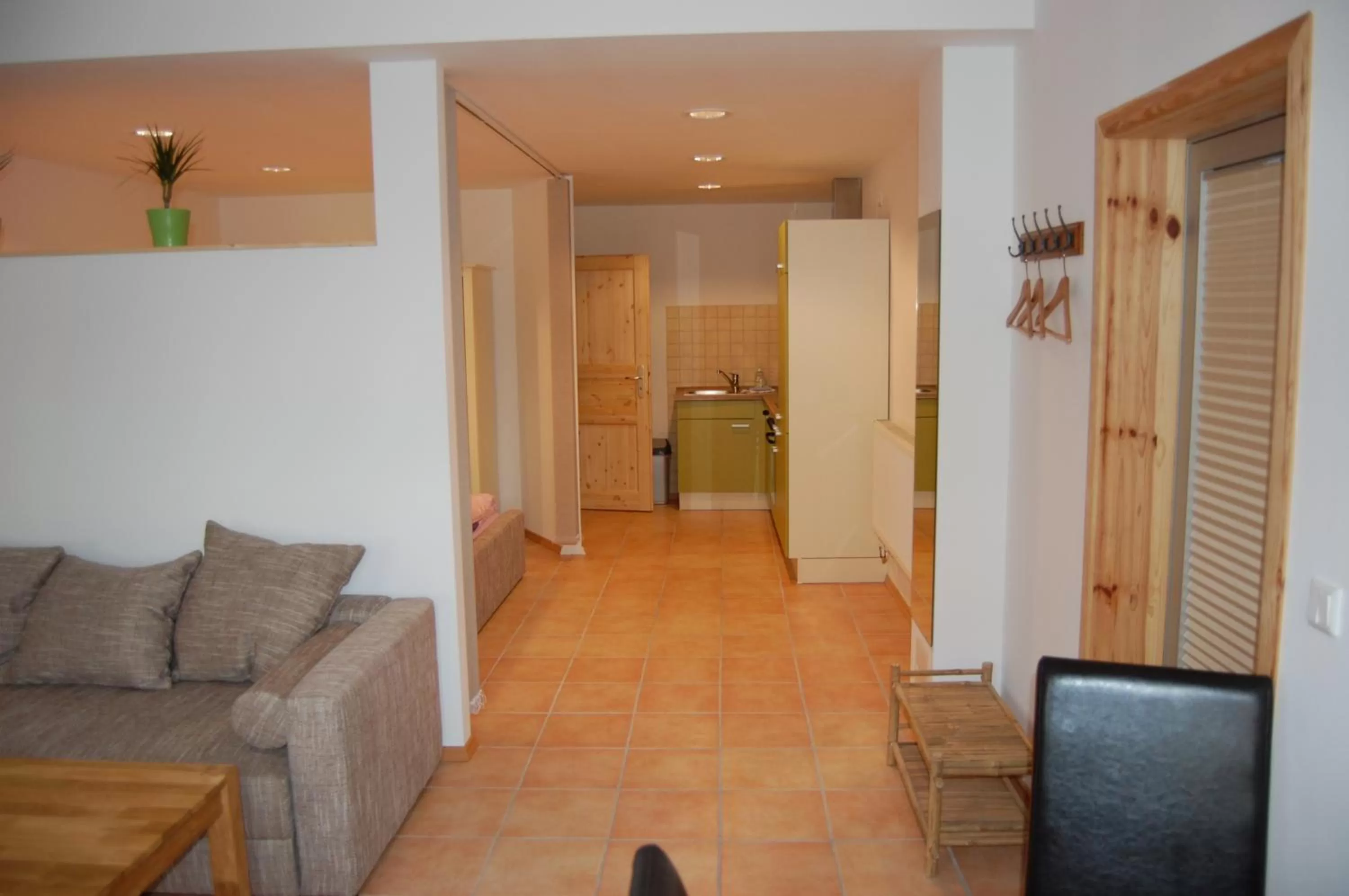 Photo of the whole room, Seating Area in Zum Goldenen Anker