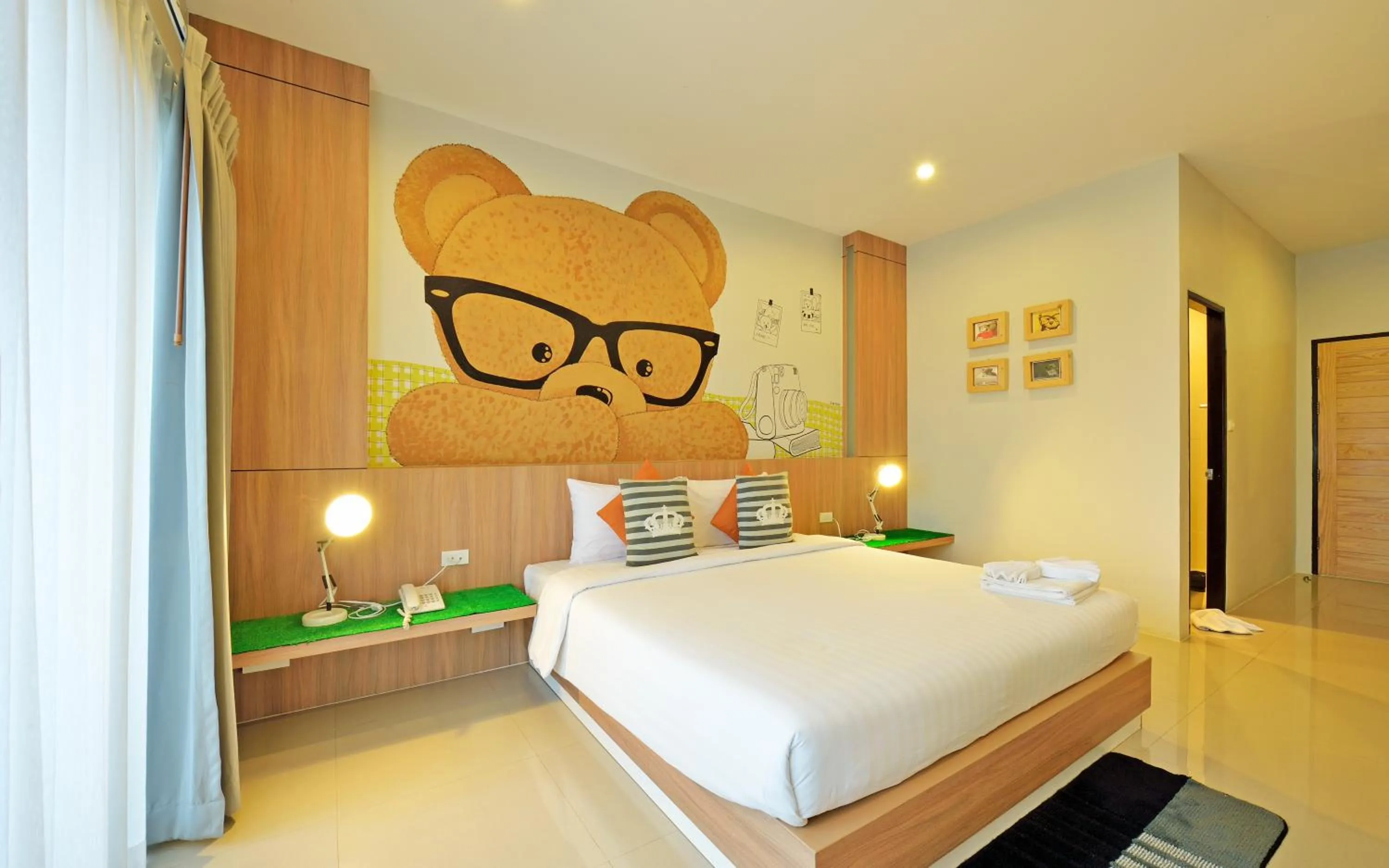 Photo of the whole room, Bed in Tairada Boutique Hotel