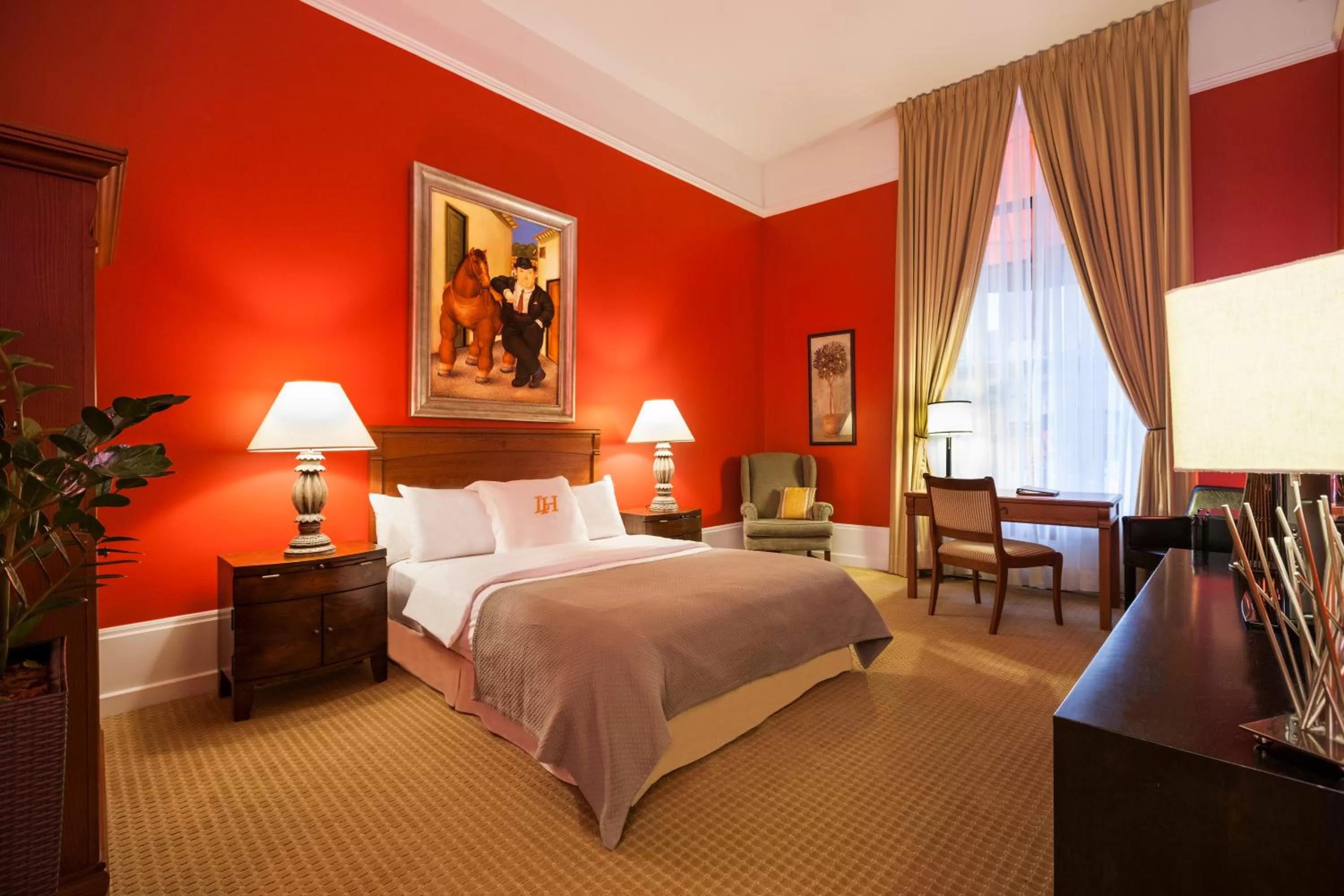Superior Queen Room in LHotel