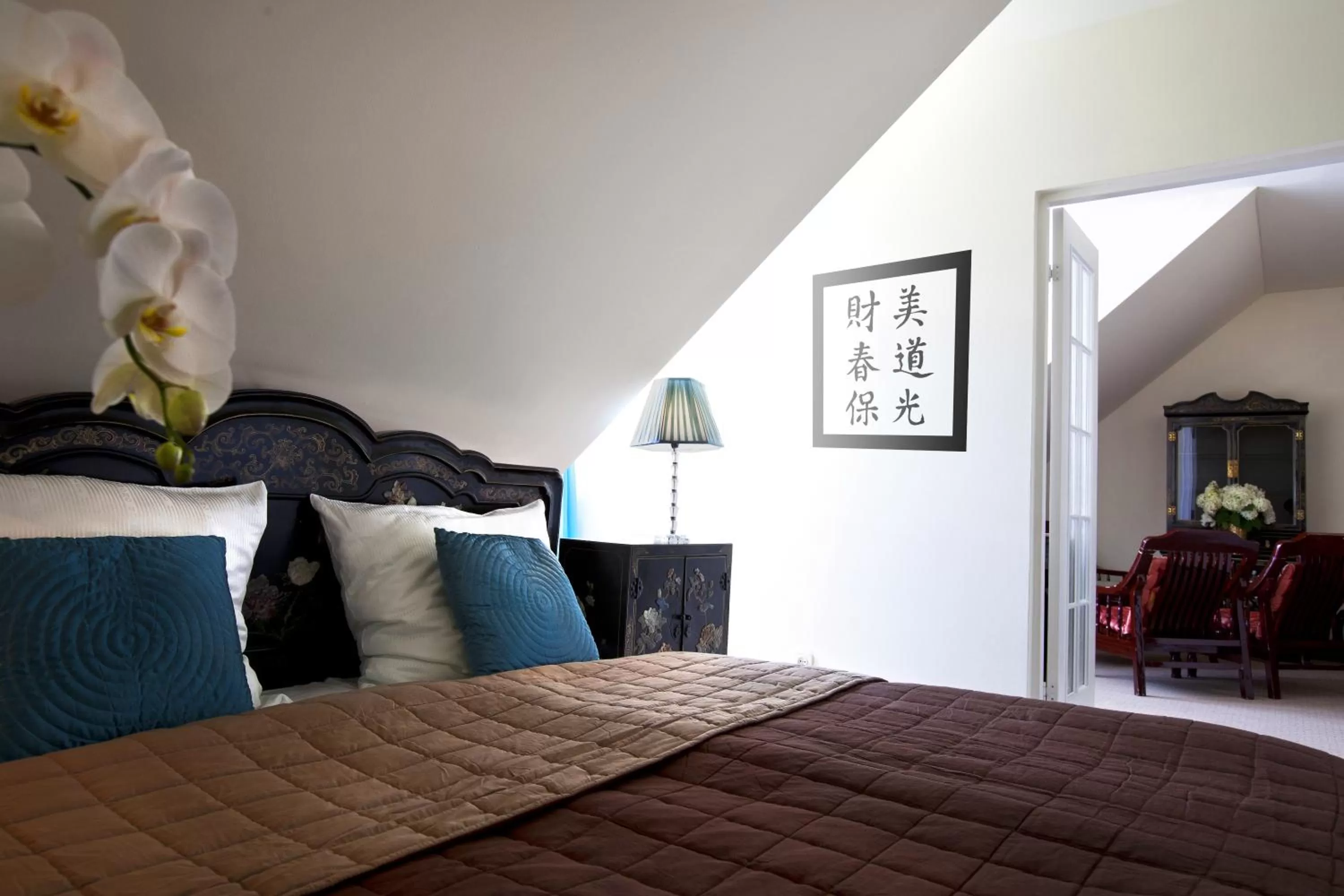 Bed in Hotel Zhong Hua