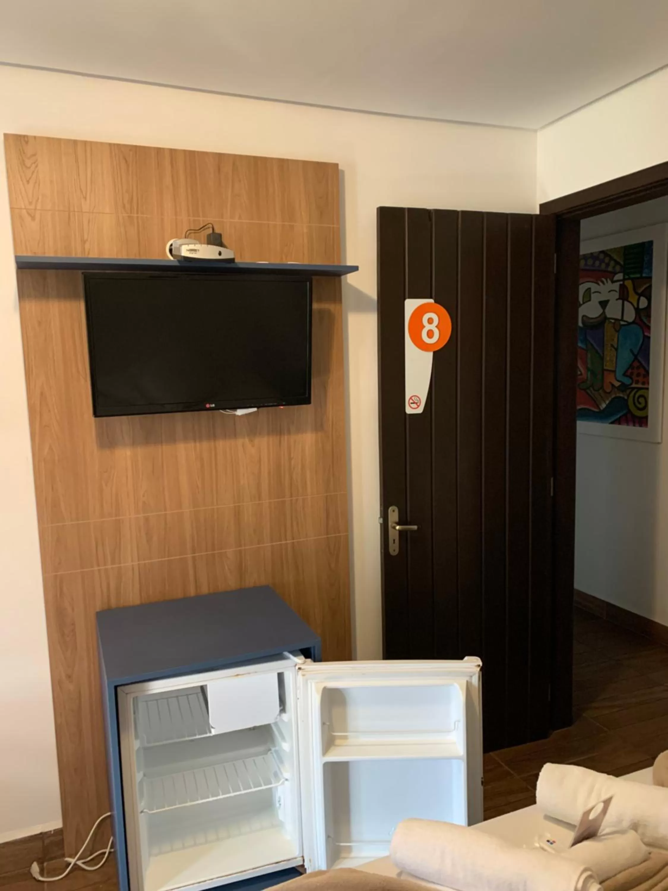 TV/Entertainment Center in Beach House Floripa