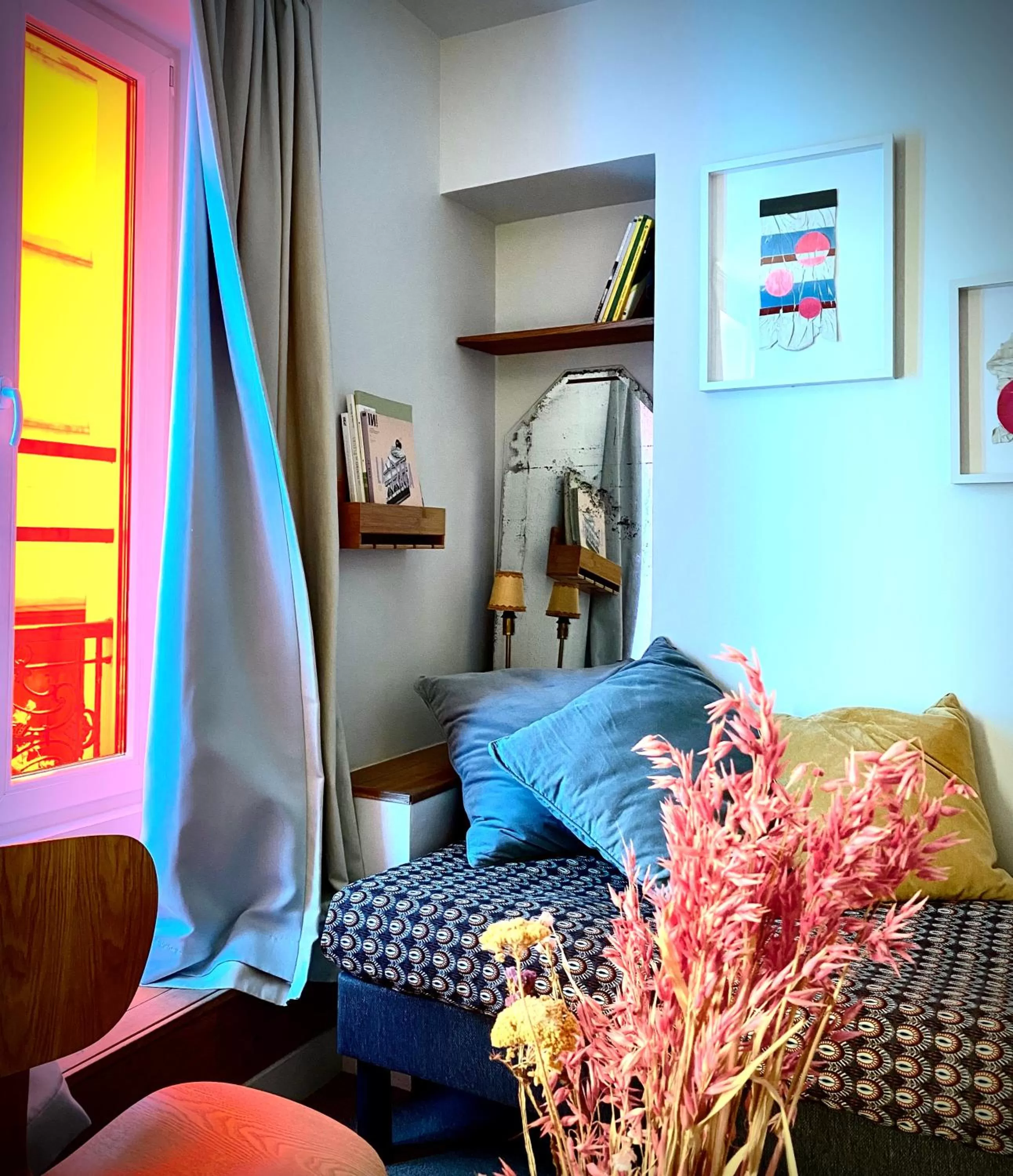 Bedroom in Hôtel La Nouvelle République & Hammam