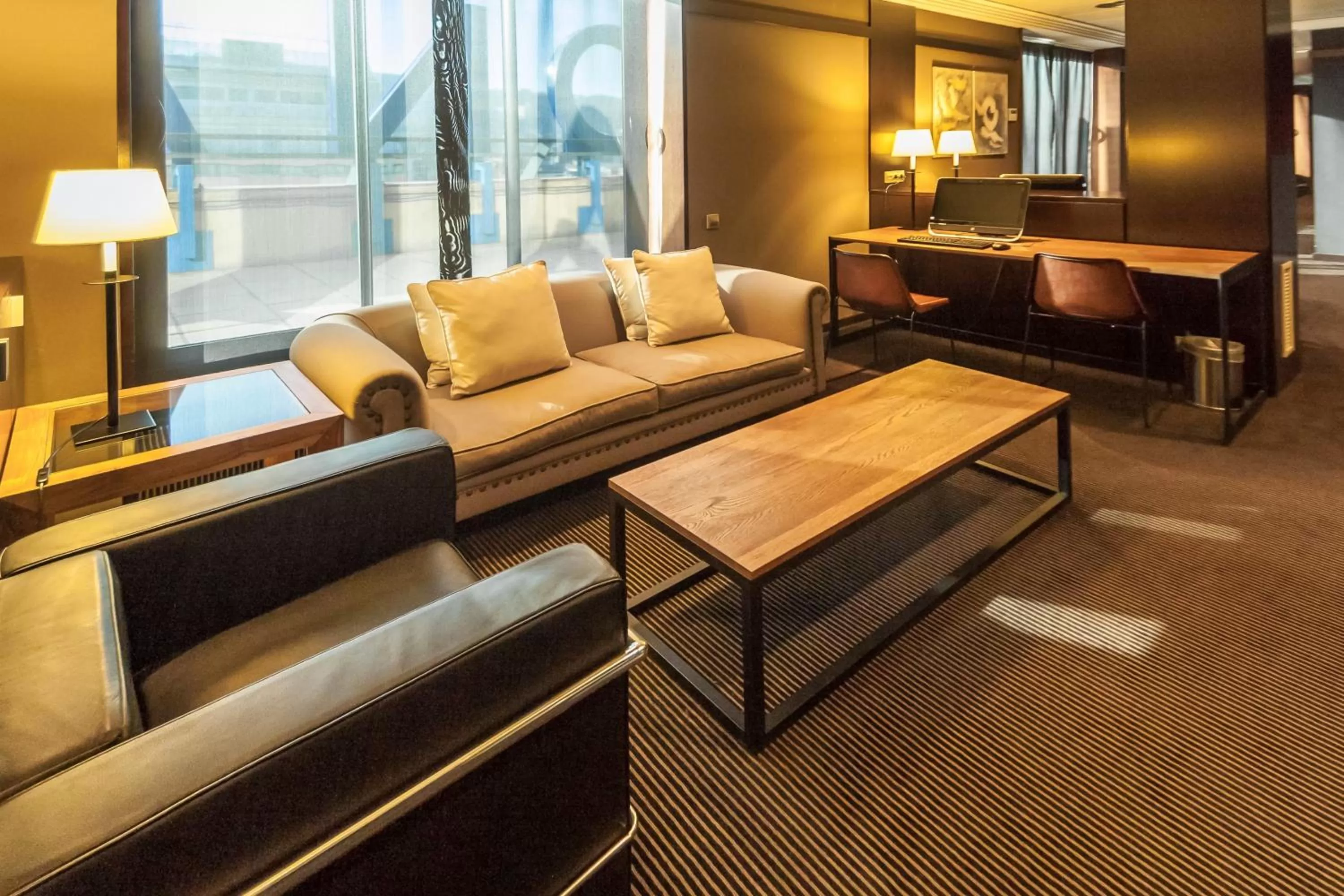 Lobby or reception, Bed in Hotel Barcelona Universal