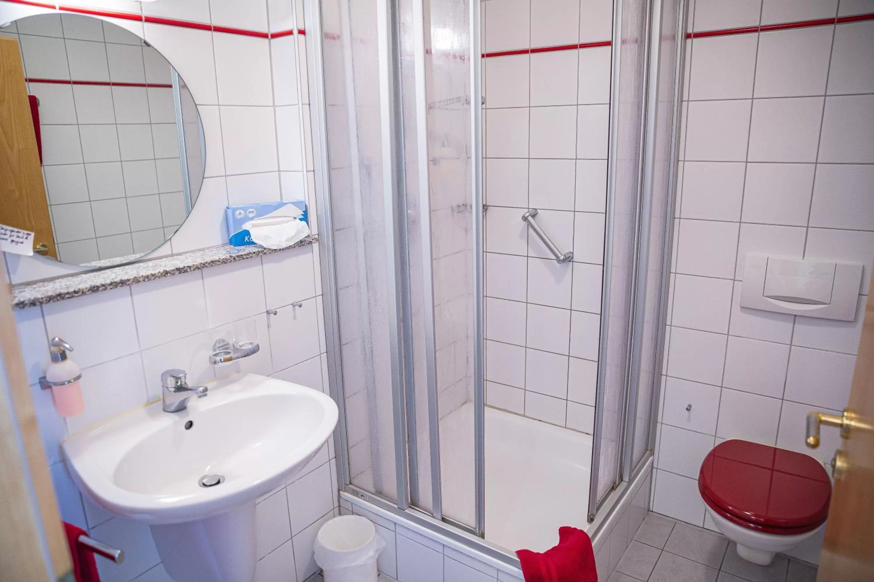 Bathroom in Landgasthof & Brauerei Löwen Sasbach