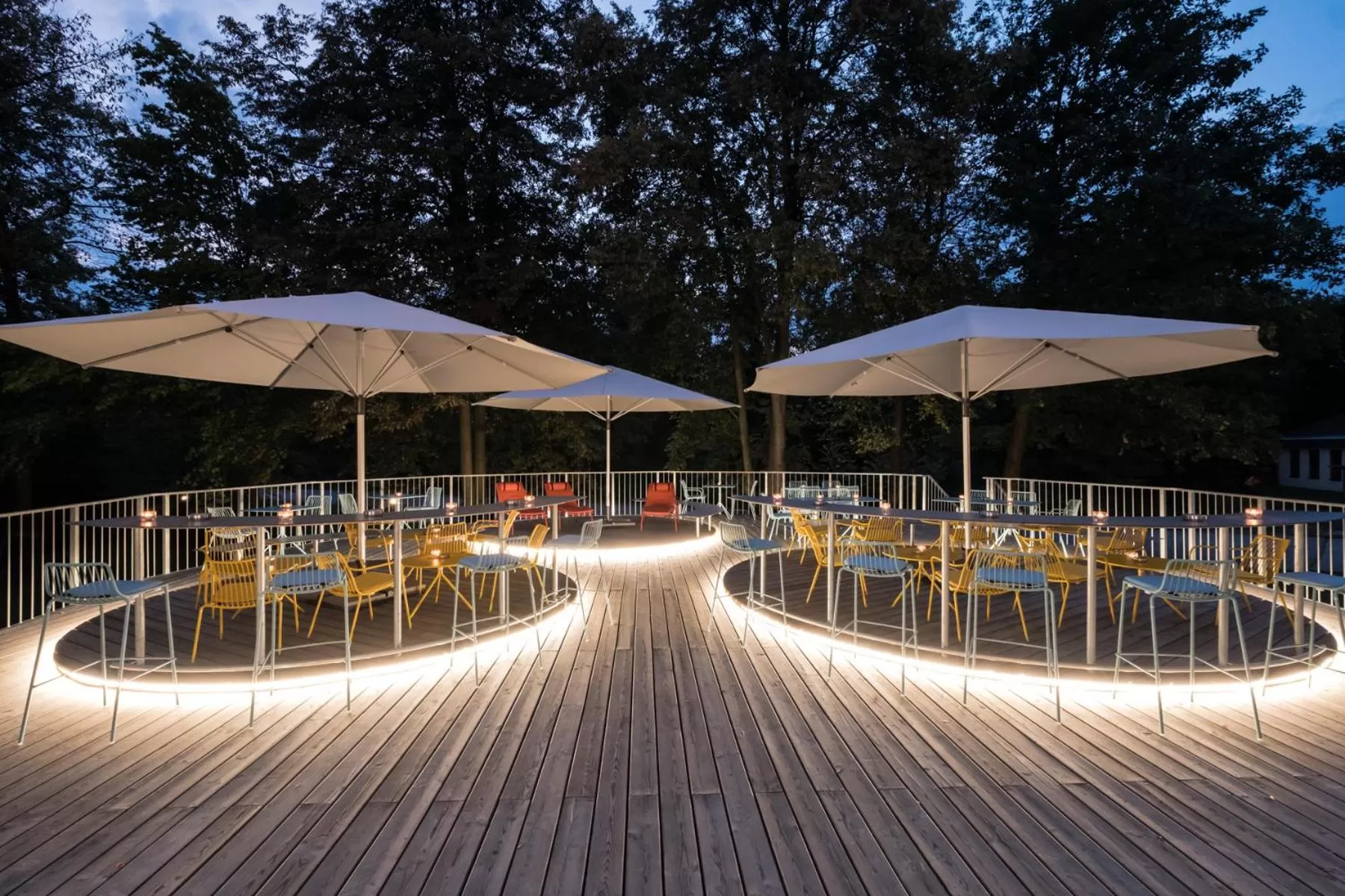 Balcony/Terrace in Airbase Hotel