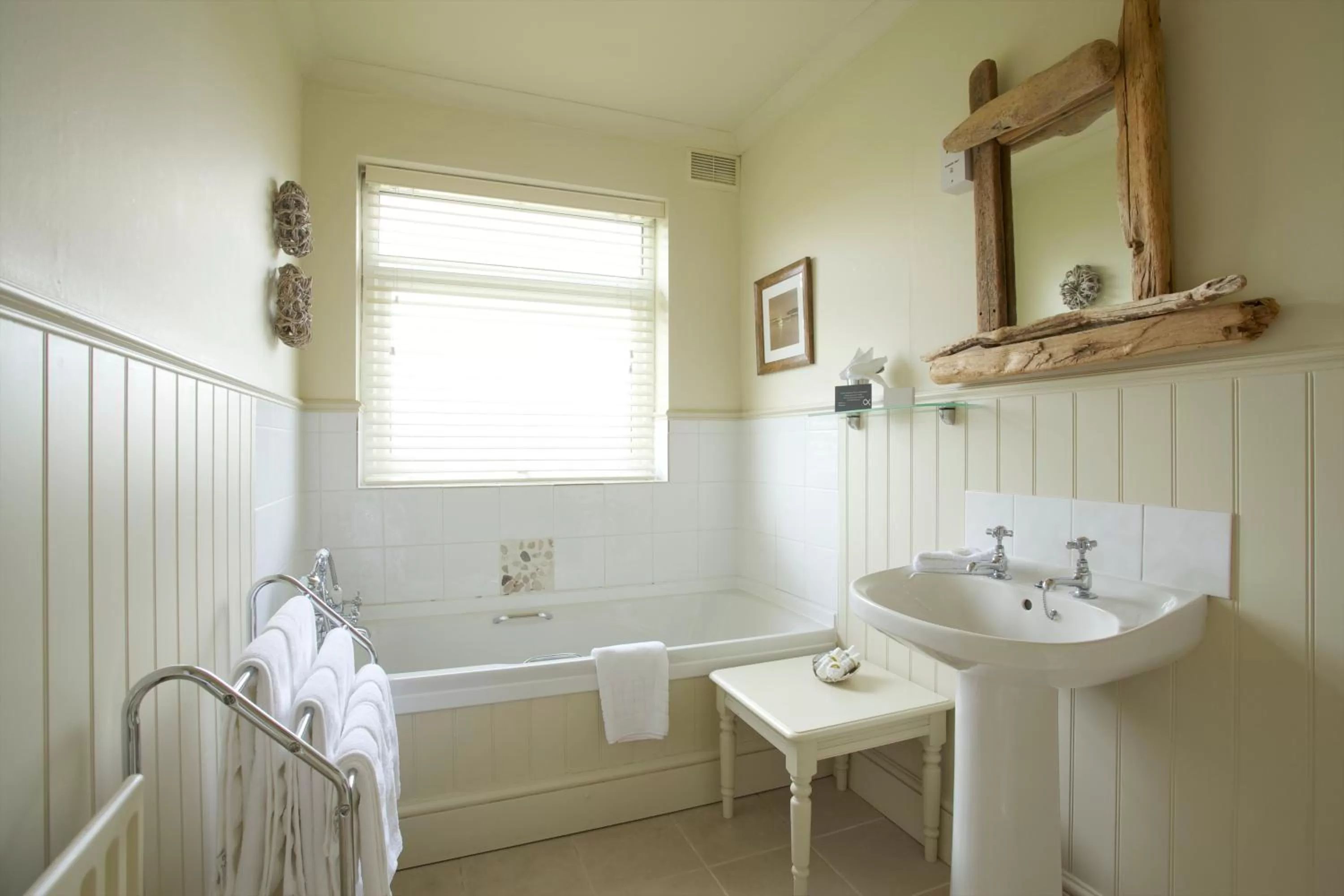Bathroom in Driftwood B&B