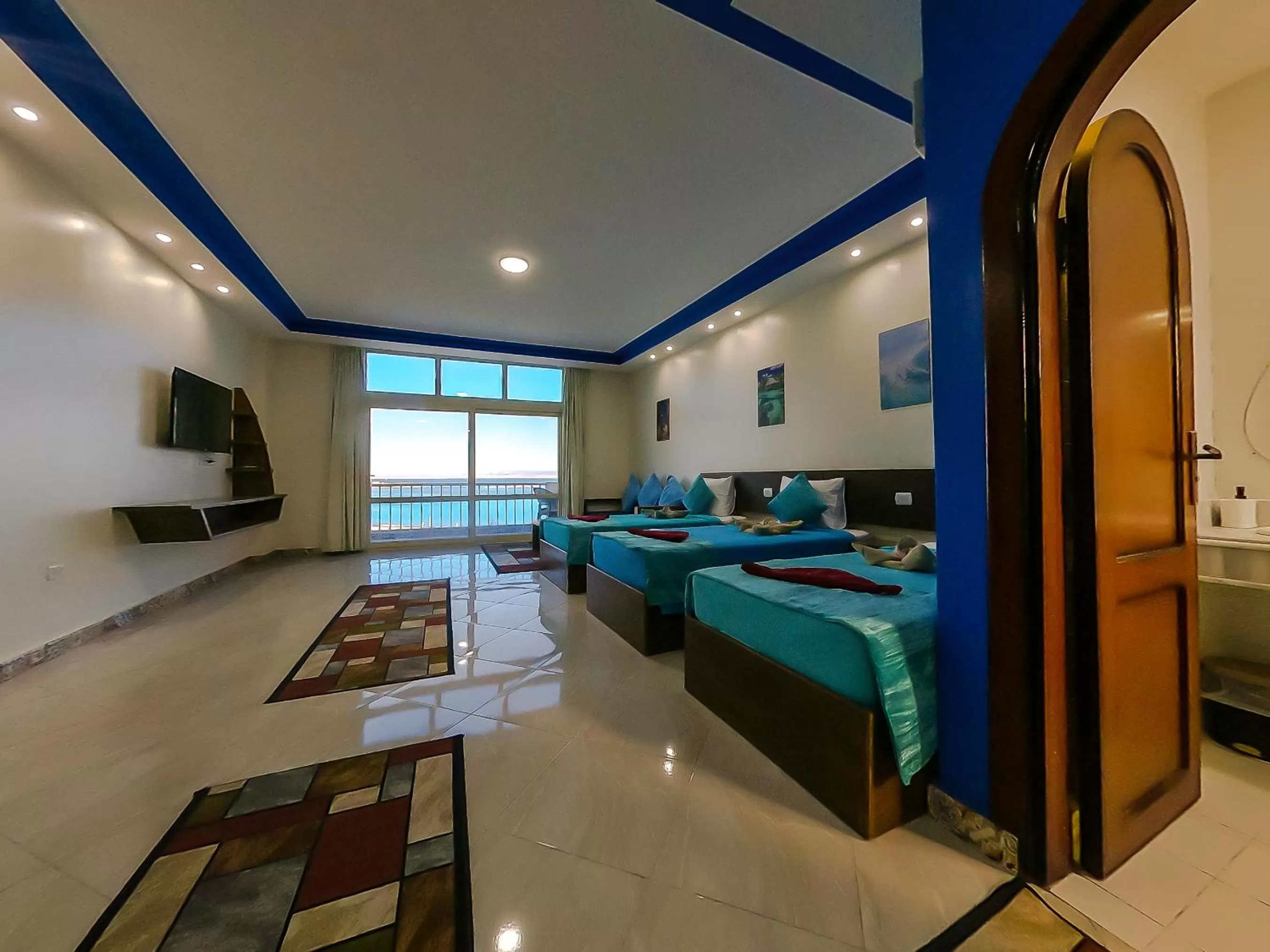 Bed in Seaview Panorama Hotel