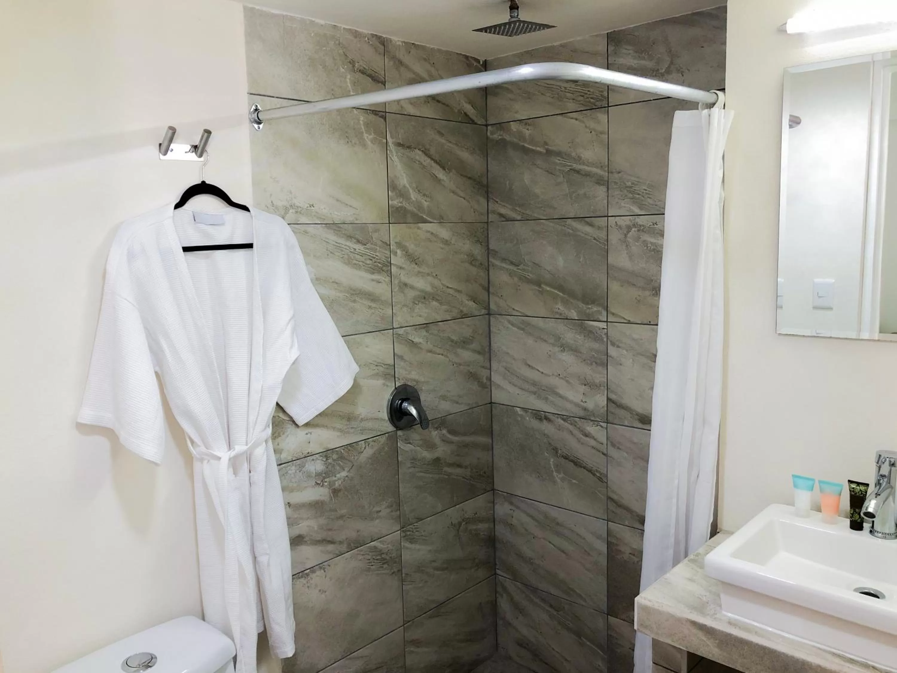 Bathroom in AOHOM SANTUARIO HOTEL & SPA