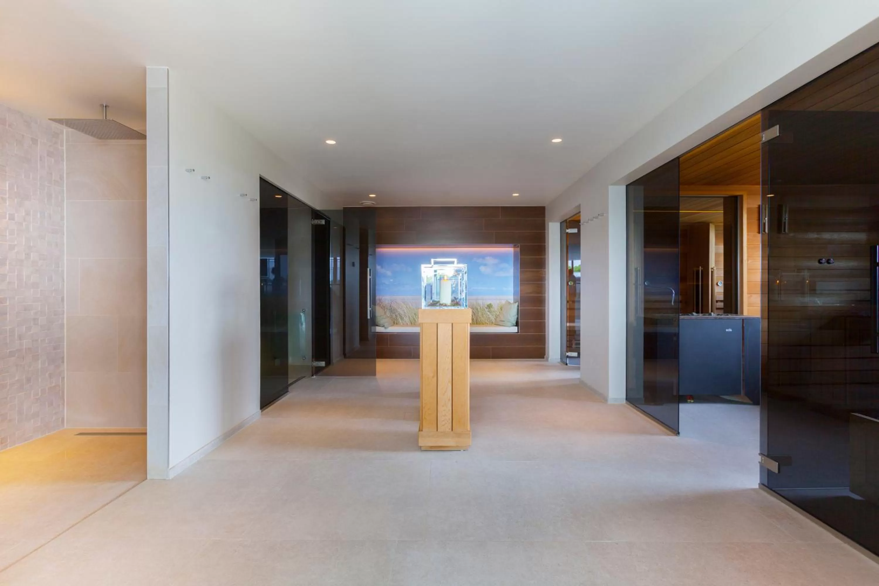 Lobby or reception in Hotel Van der Valk Maastricht