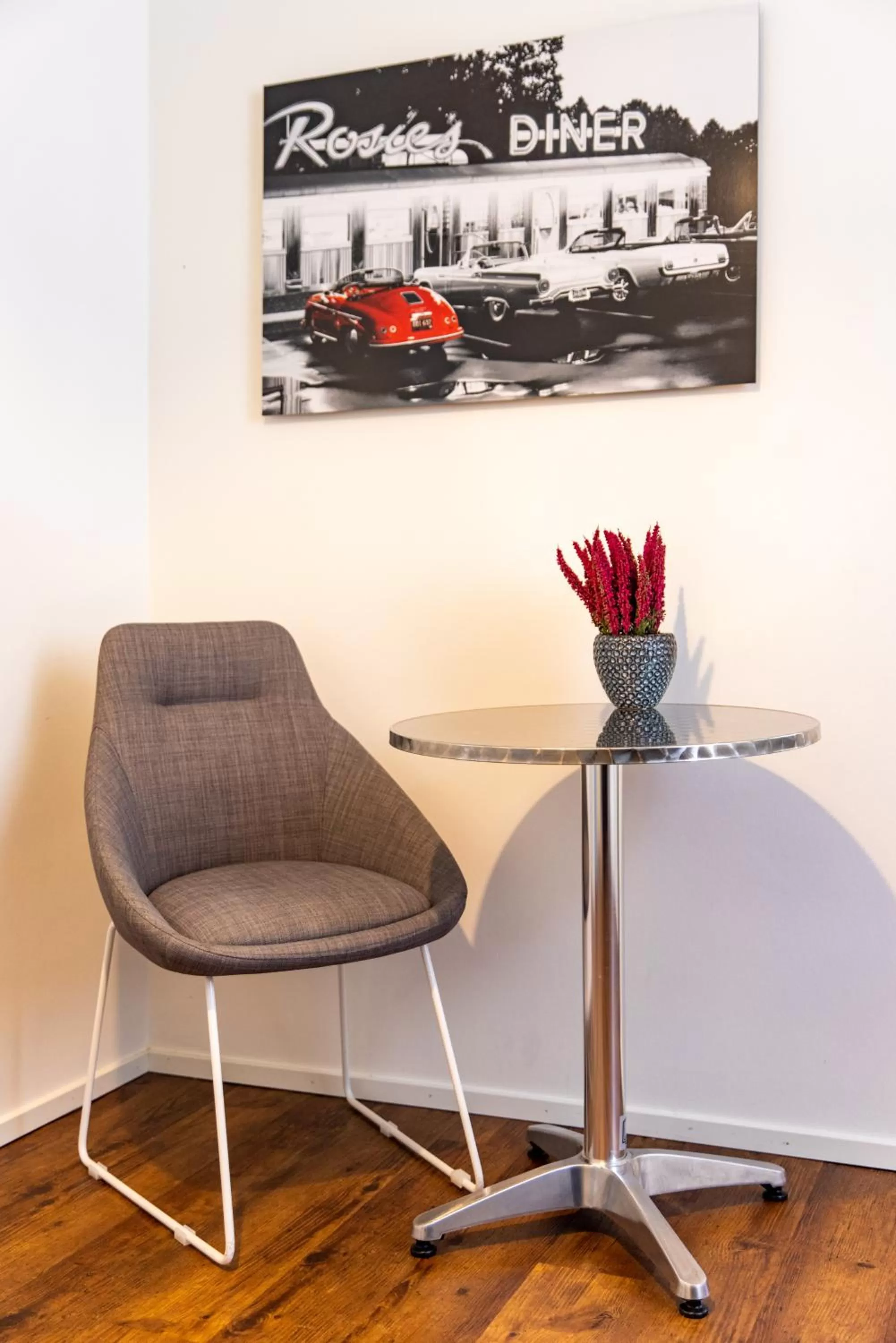 Seating Area in Luxstay Bad Nauheim - Self-Check-In