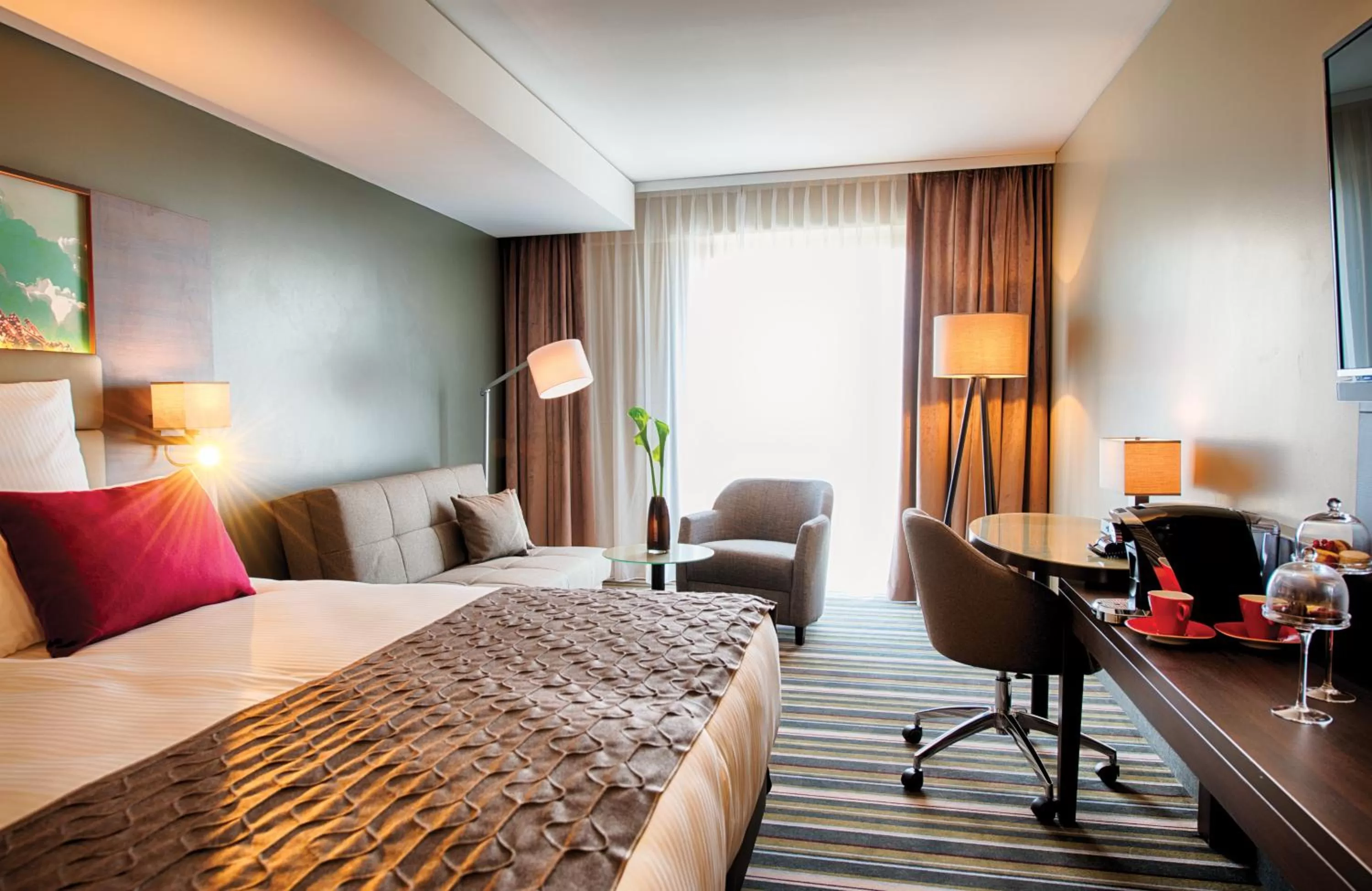 Photo of the whole room, Bed in Leonardo Royal Hotel Ulm