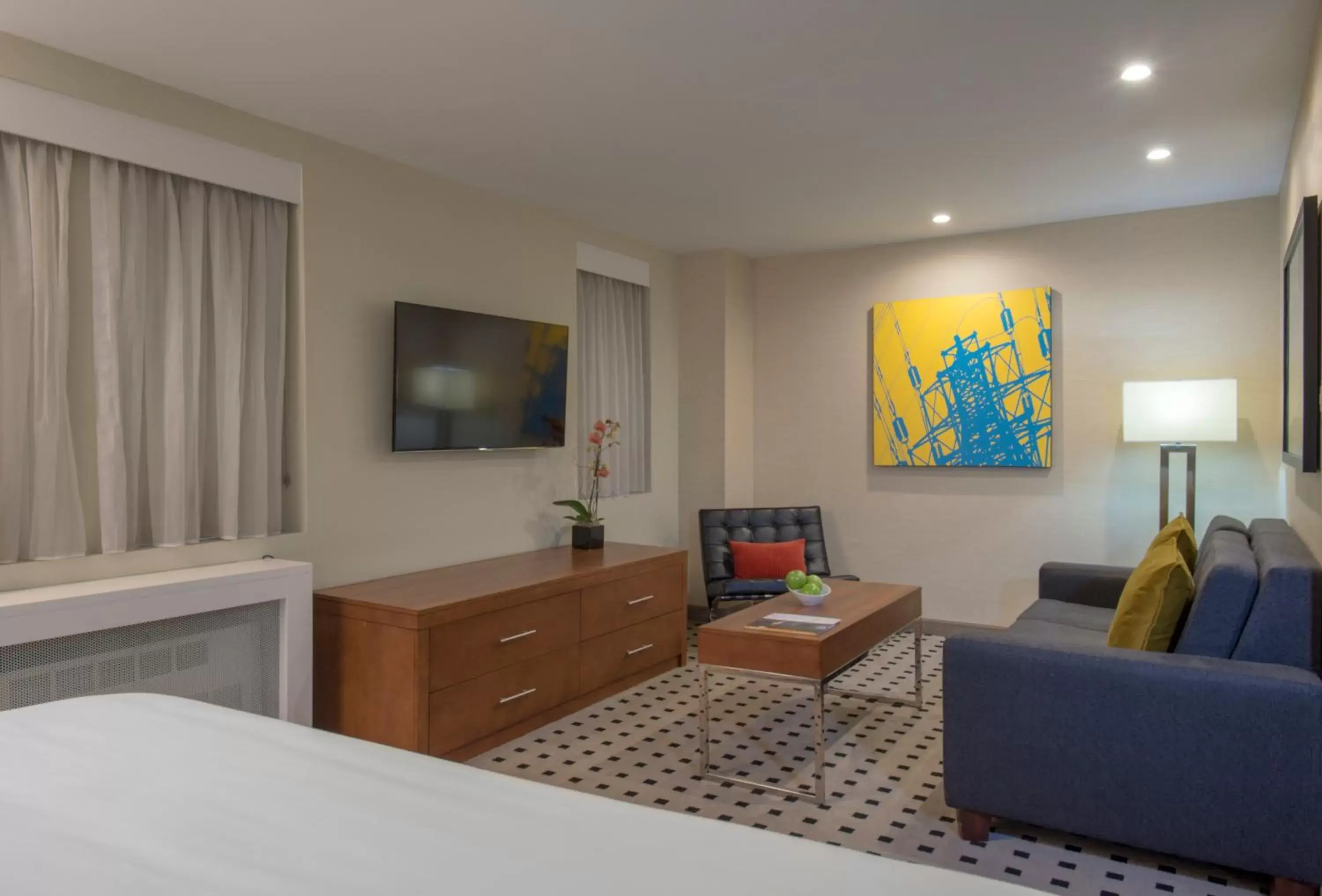 Suite with Two Double Beds and Sofa Bed in The Warwick Hotel Rittenhouse Square Philadelphia Suite with Two Double Beds and Sofa Bed in The Warwick Hotel Rittenhouse Square Philadelphia