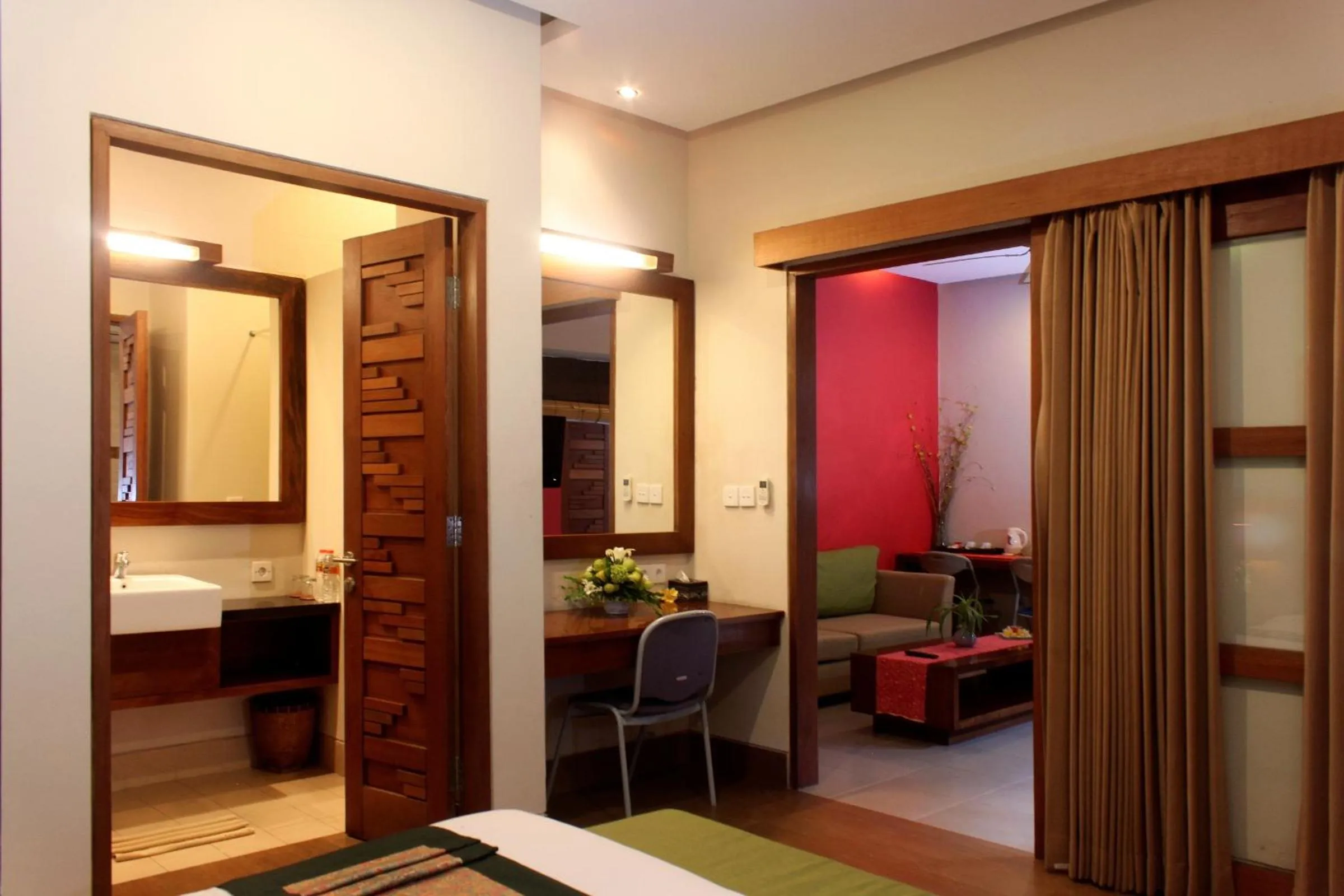 Bathroom, Bed in The Green Zhurga Suite Seminyak